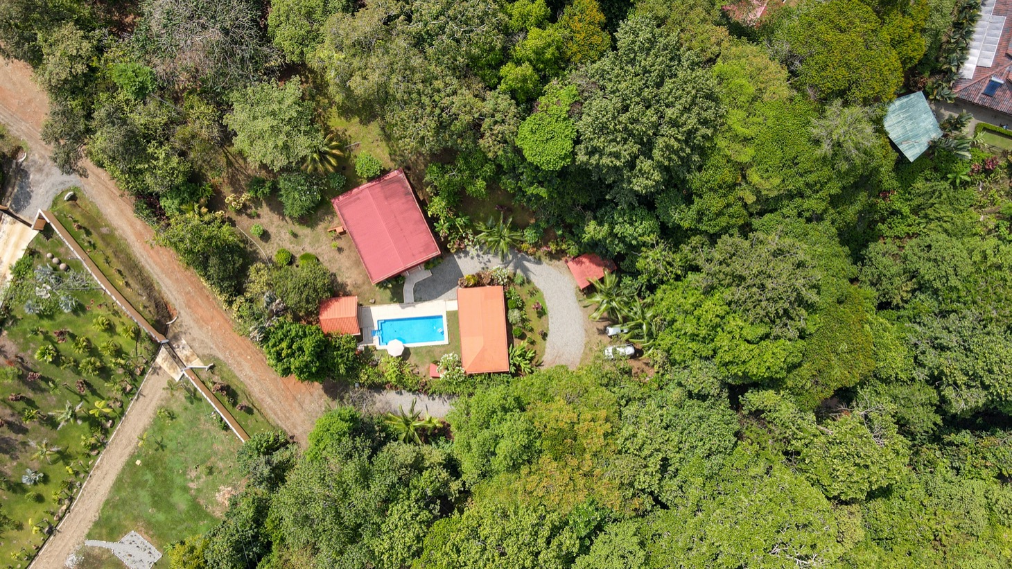 3 bed Single Family Homes For Sale in Ojochal, Puntarenas - thumb 3