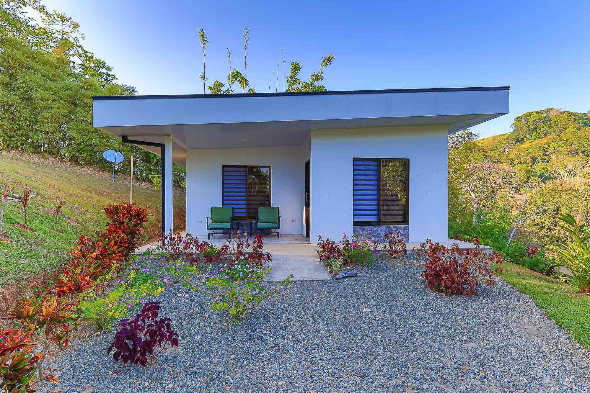 4 bed Single Family Homes For Sale in Savegre, Puntarenas - thumb 28