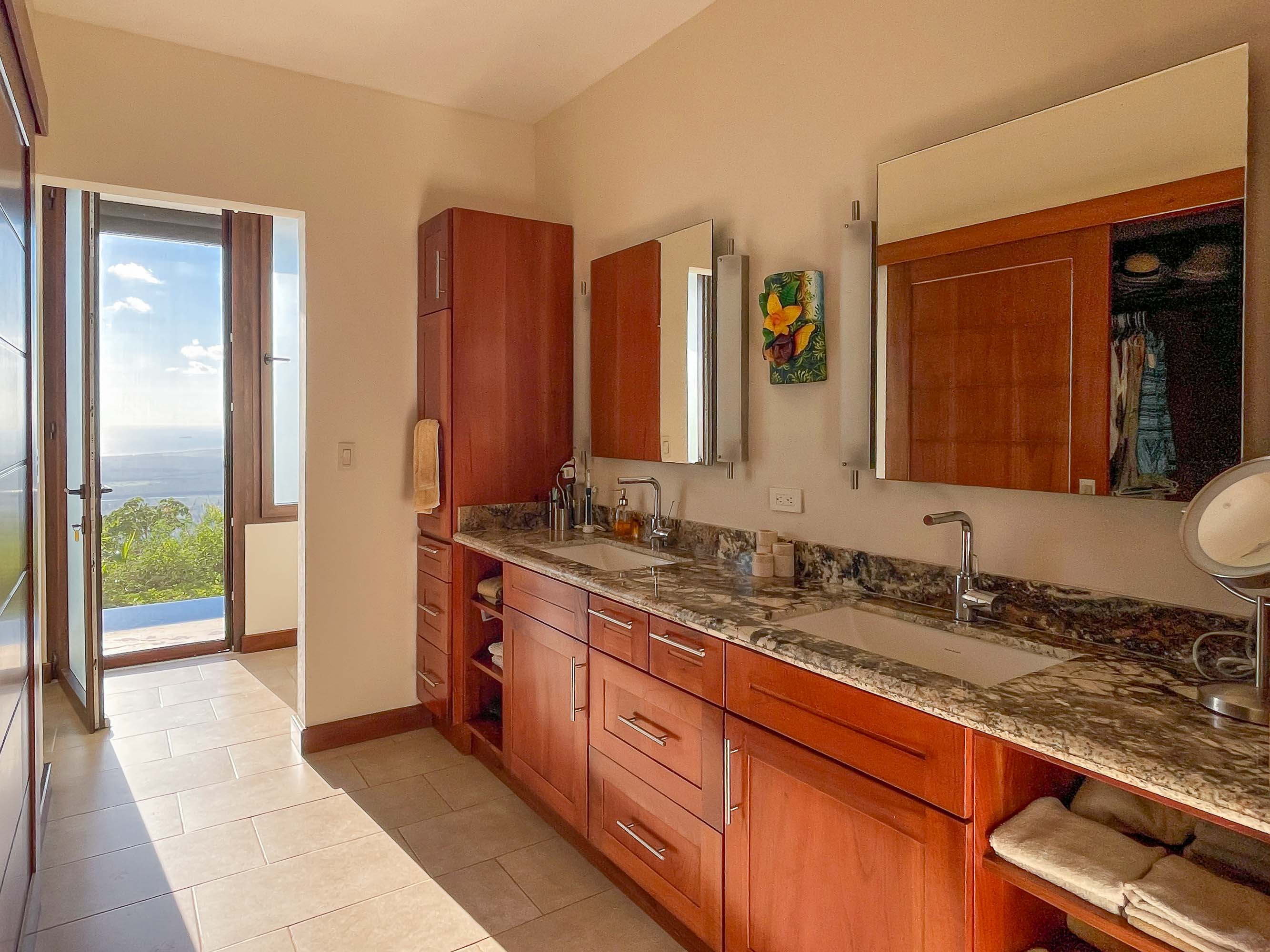 4 bed Single Family Homes For Sale in Savegre, Puntarenas - thumb 24