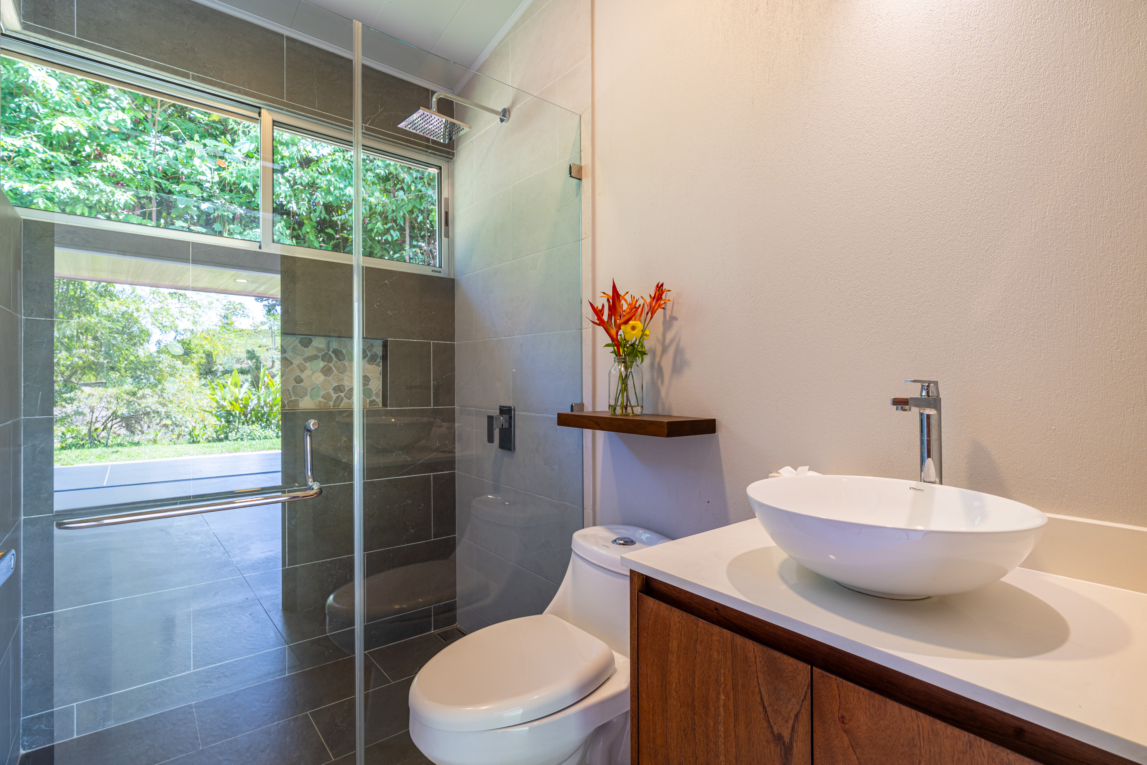 2 bed Single Family Homes For Sale in Ojochal, Puntarenas - thumb 21