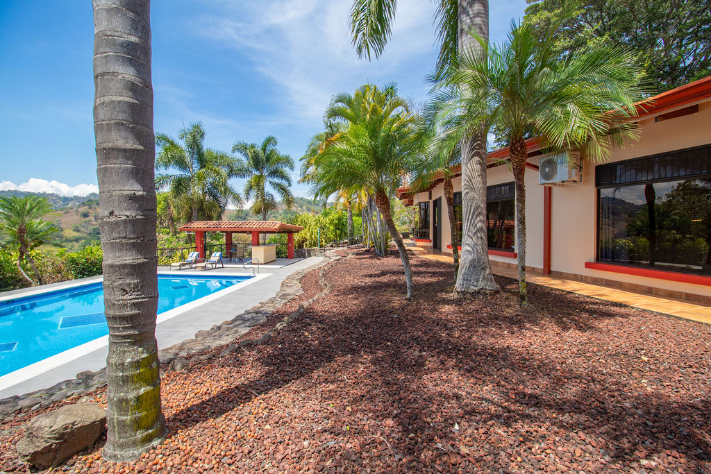 4 bed Single Family Homes For Sale in Atenas, Alajuela - thumb 11