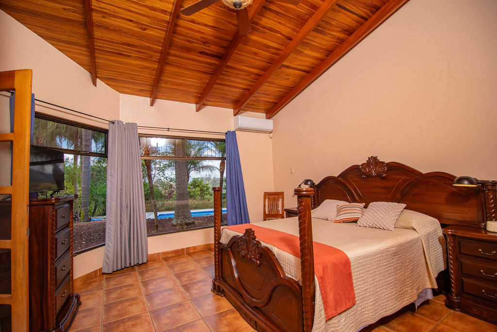 4 bed Single Family Homes For Sale in Atenas, Alajuela - thumb 21