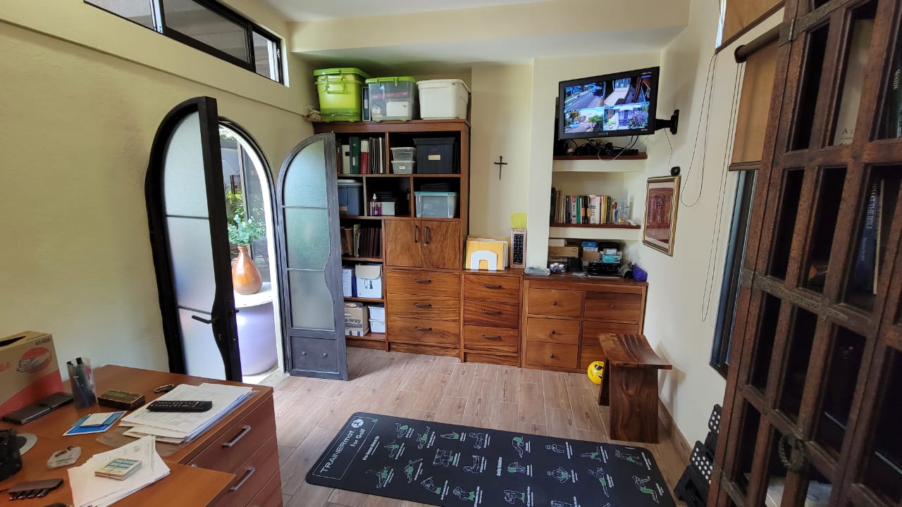 4 bed Single Family Homes For Sale in Ciudad Cariari, Heredia - thumb 4