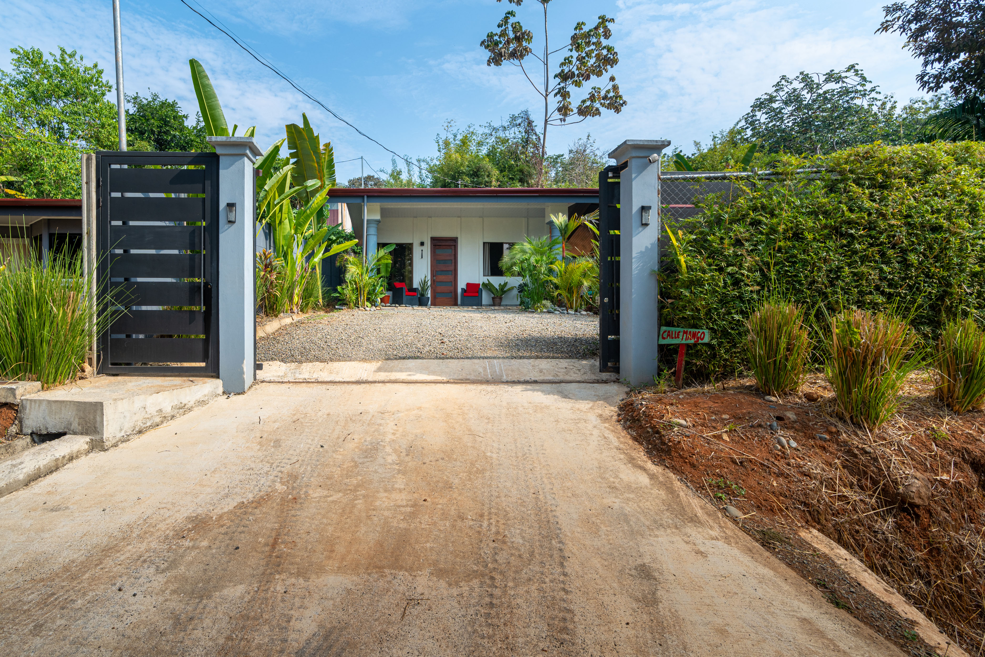 2 bed Single Family Homes For Sale in Uvita, Puntarenas - thumb 4