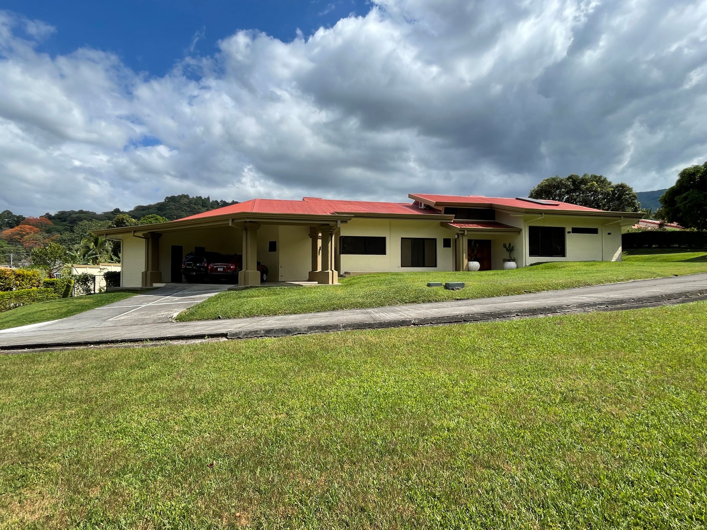 4 bed Single Family Homes For Sale in Santa Ana, San Jose - thumb 20