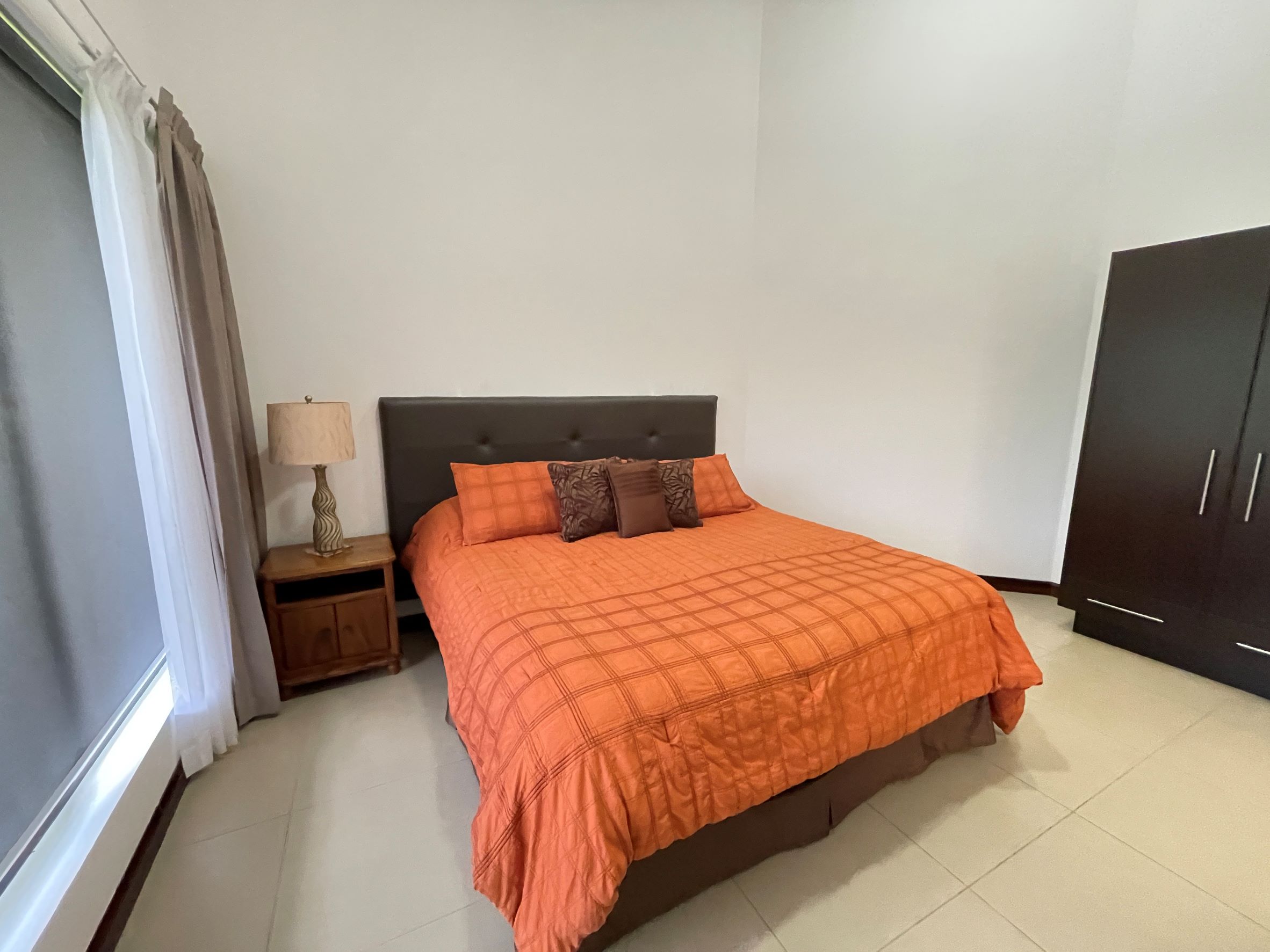 4 bed Single Family Homes For Sale in Santa Ana, San Jose - thumb 17