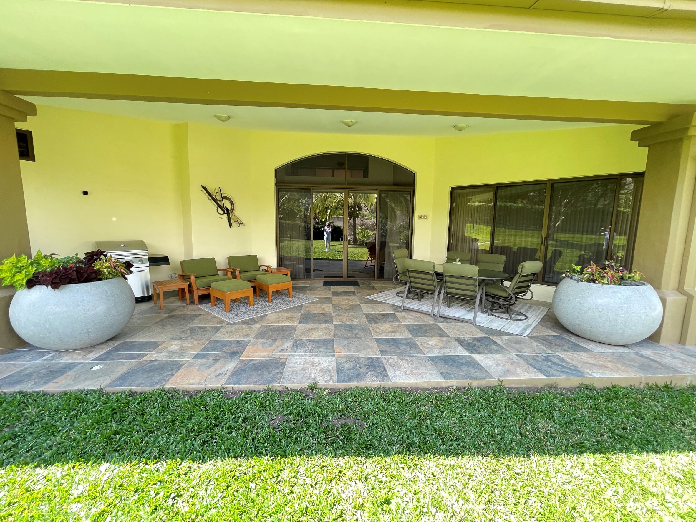 4 bed Single Family Homes For Sale in Santa Ana, San Jose - thumb 6