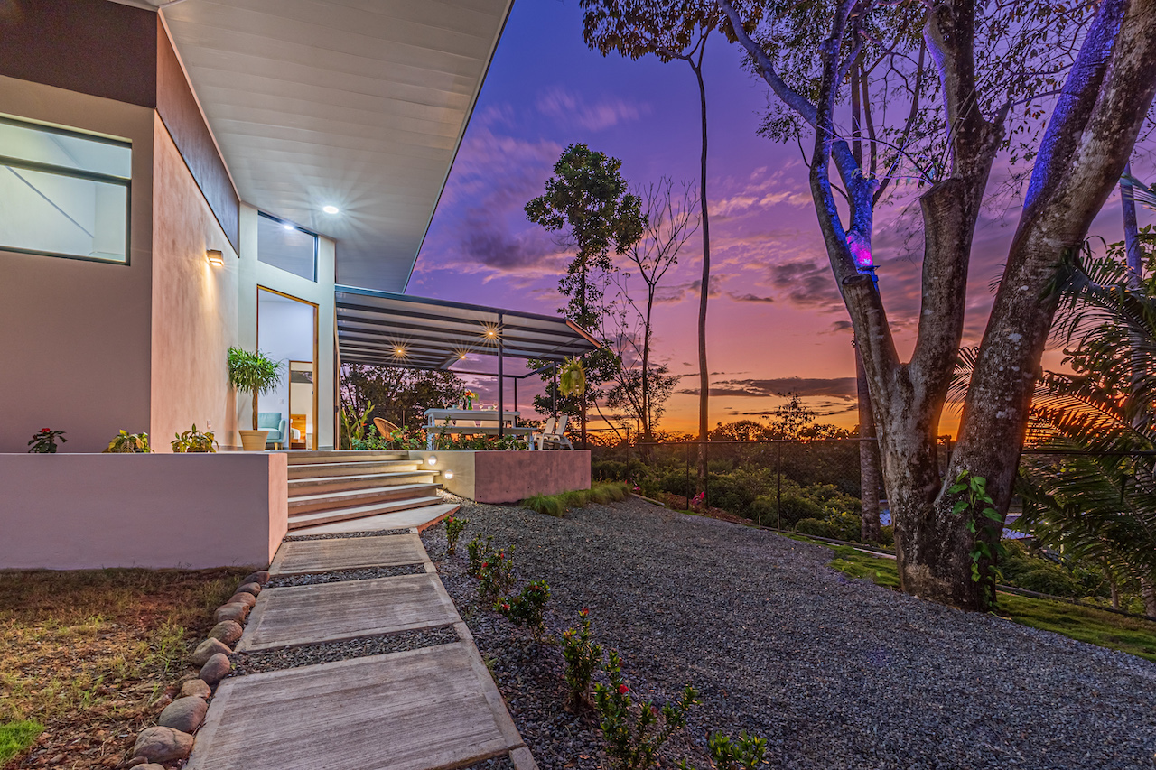 2 bed Single Family Homes For Sale in Uvita, Puntarenas - thumb 6