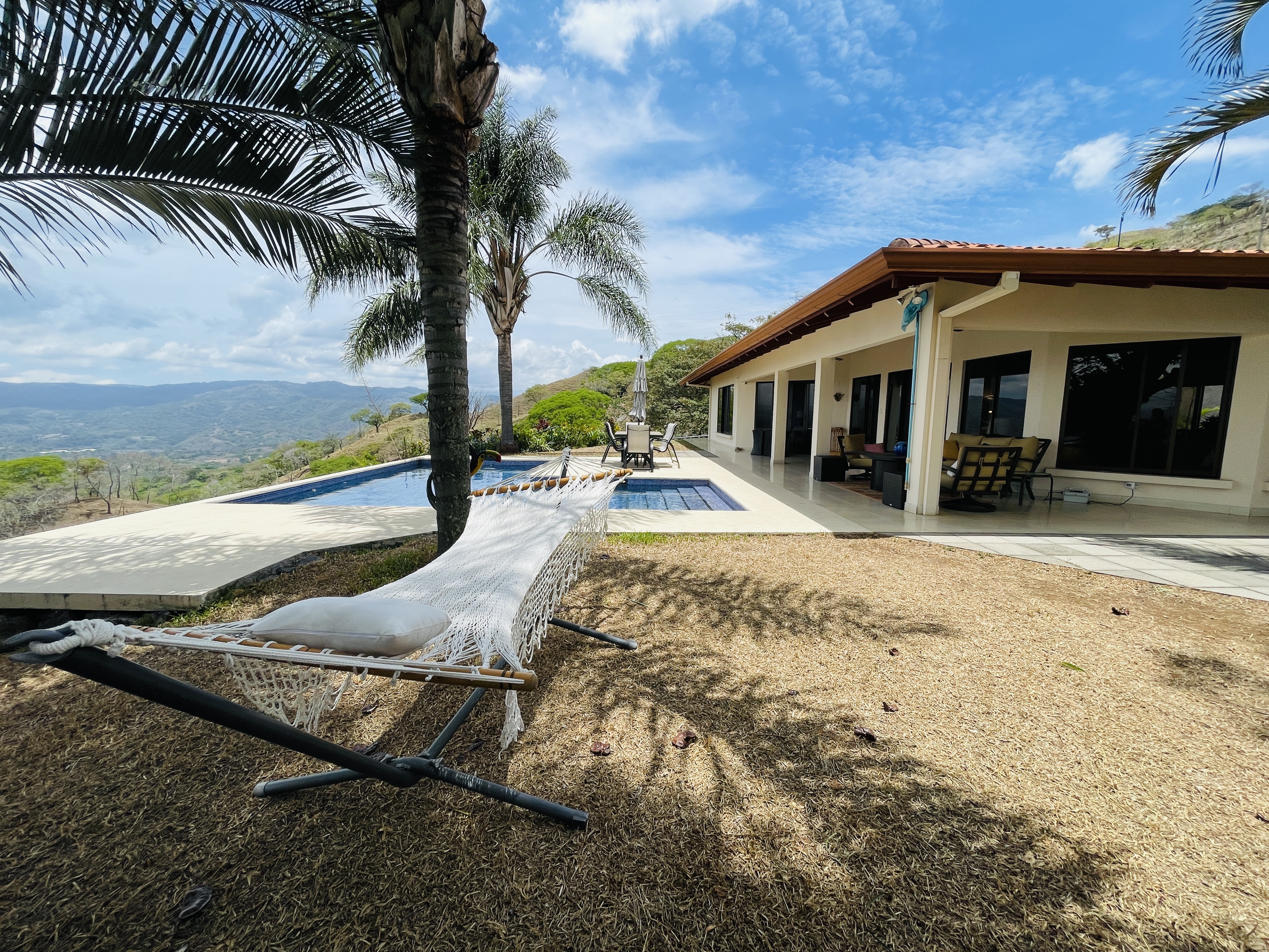 4 bed Single Family Homes For Sale in Atenas, Alajuela - thumb 1