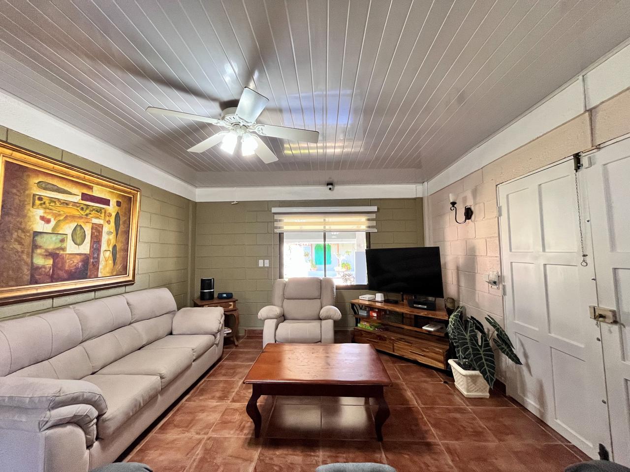 4 bed Single Family Homes For Sale in Jaco, Puntarenas - thumb 4