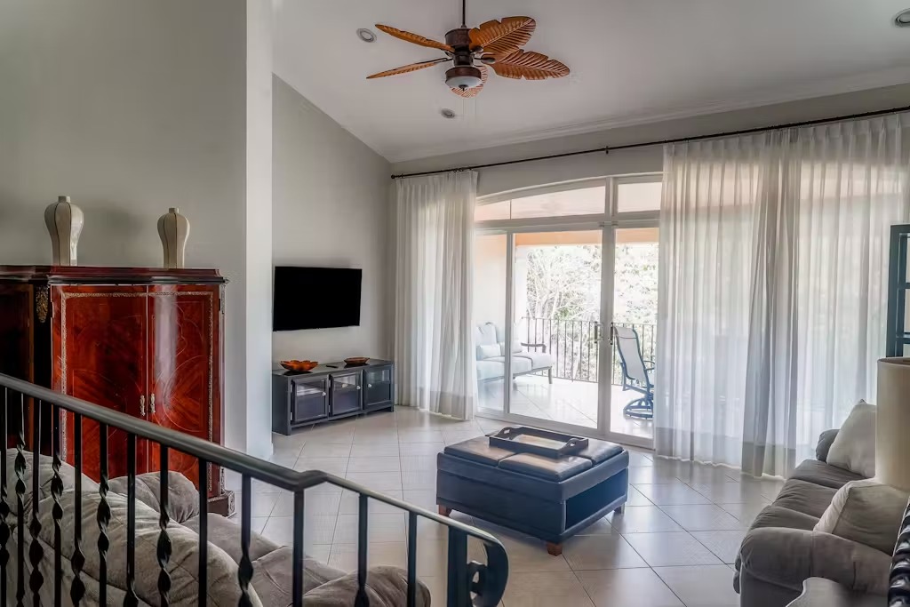 3 bed Condo For Sale in Jaco, Puntarenas - thumb 10