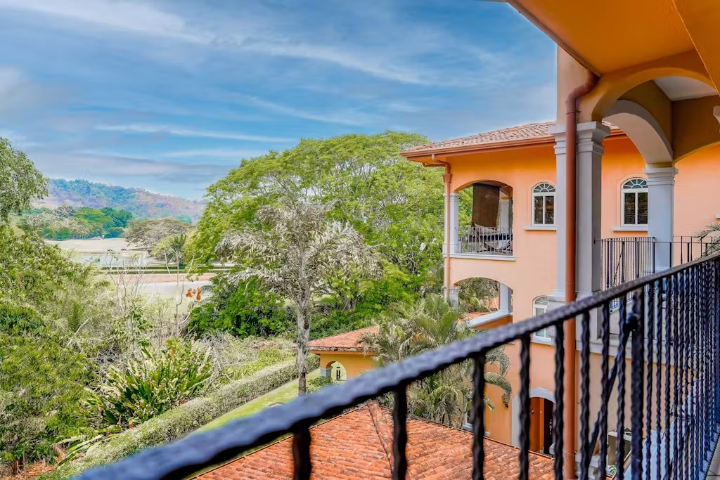 3 bed Condo For Sale in Jaco, Puntarenas - thumb 29