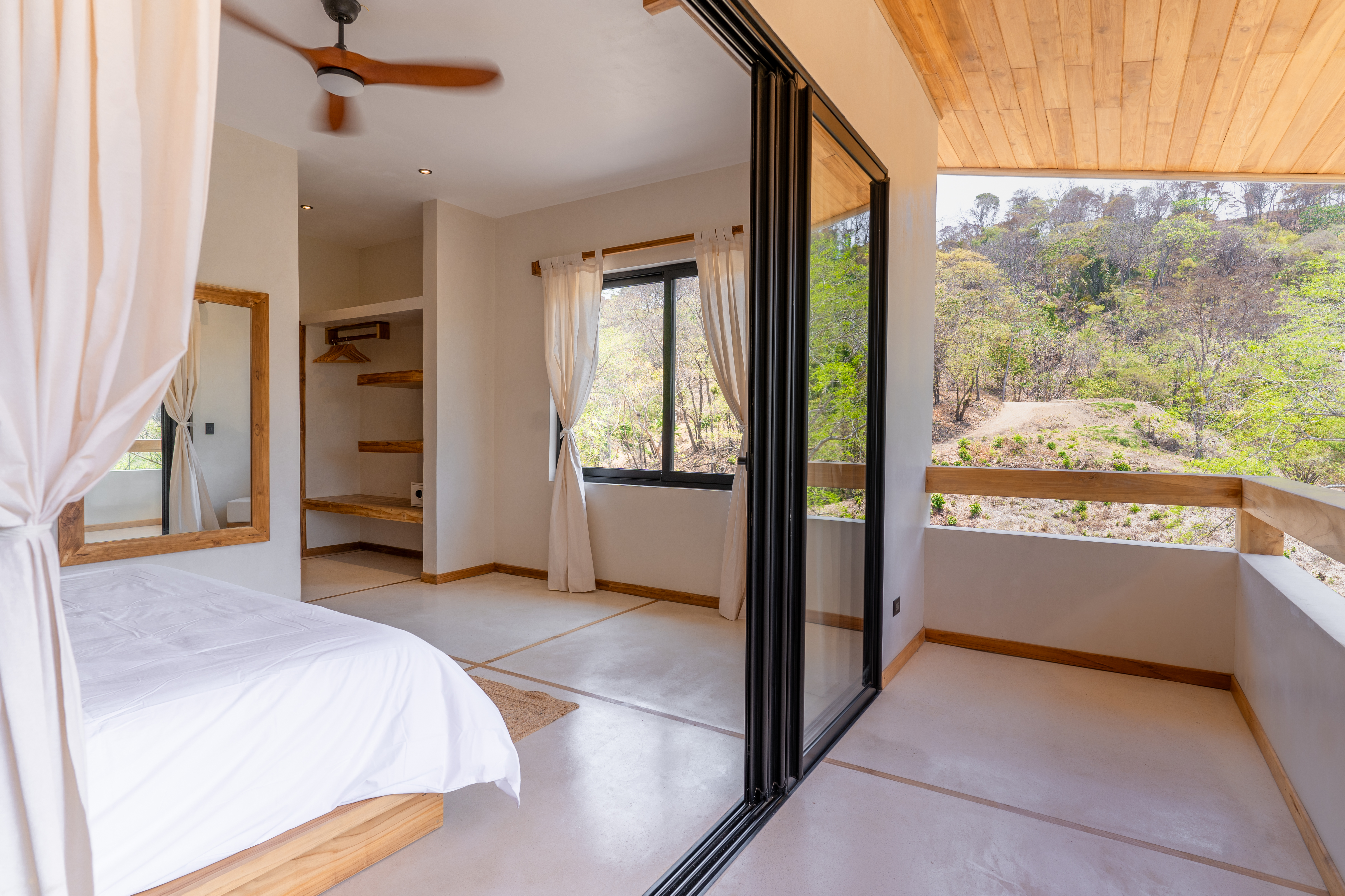 3 bed Single Family Homes For Sale in Santa Teresa, Puntarenas - thumb 15