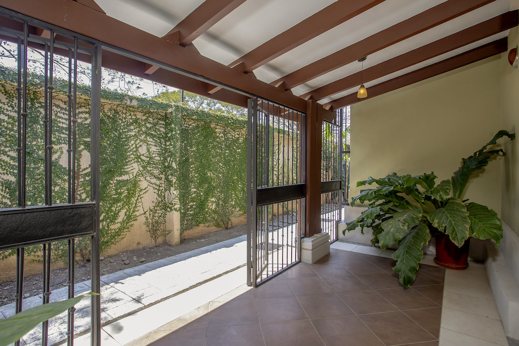 4 bed Single Family Homes For Sale in Santa Ana, San Jose - thumb 7