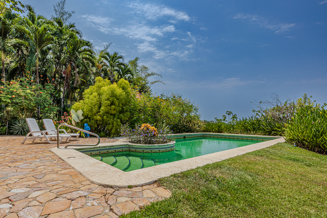 5 bed Single Family Homes For Sale in Savegre, Puntarenas - thumb 7