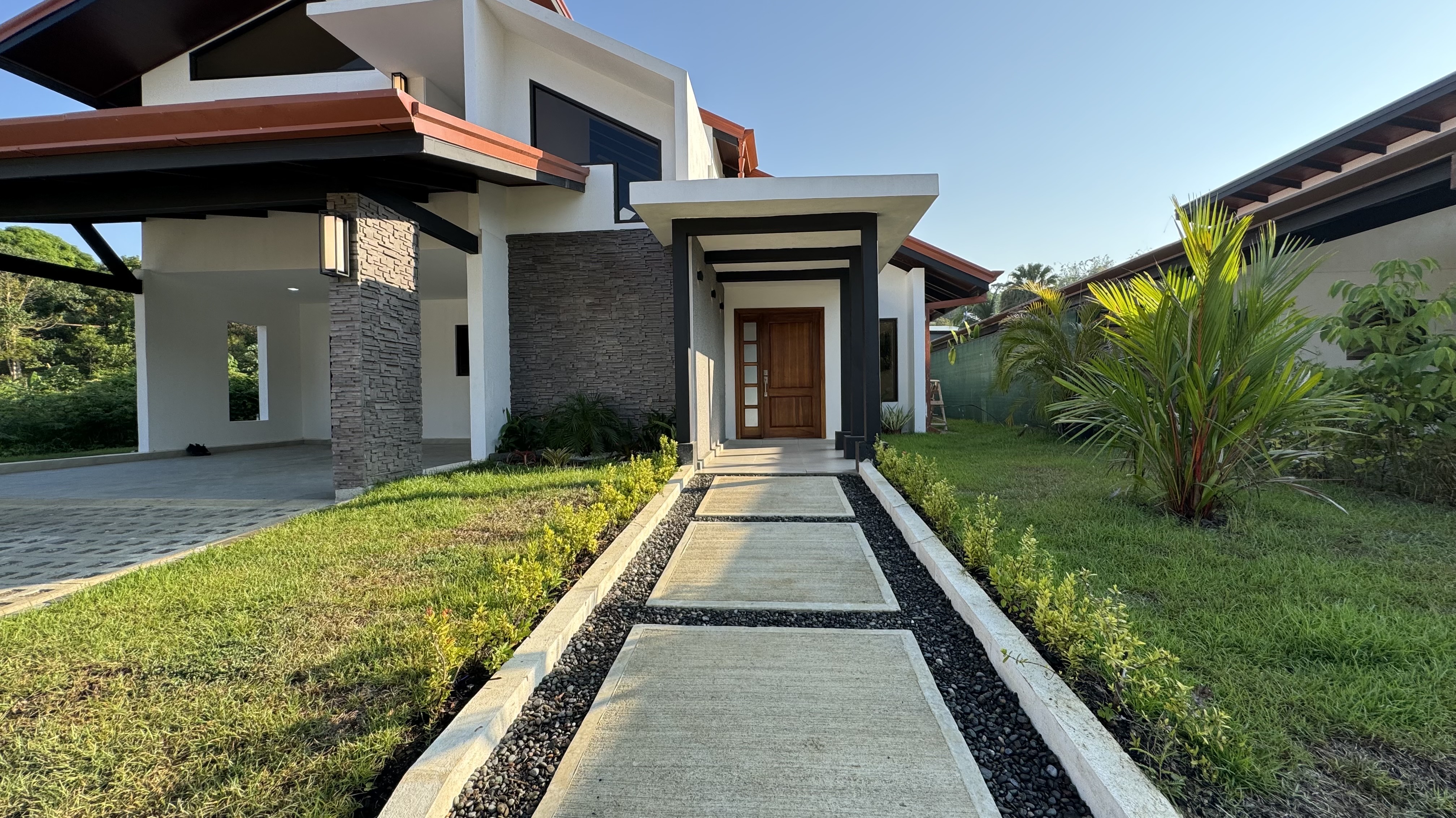 3 bed Single Family Homes For Sale in Uvita, Puntarenas - thumb 2