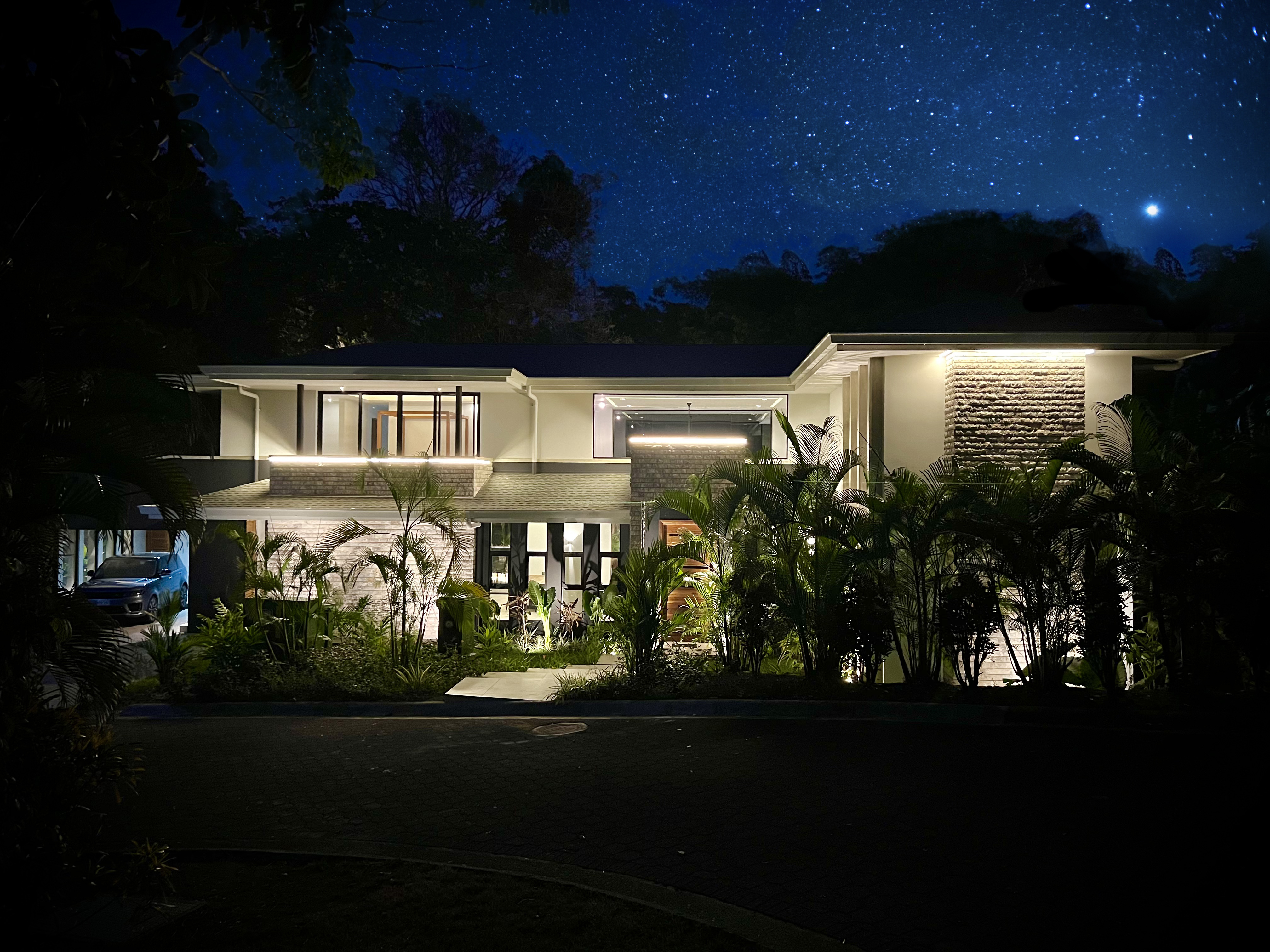 5 bed Single Family Homes For Sale in Manuel Antonio, Puntarenas - thumb 6