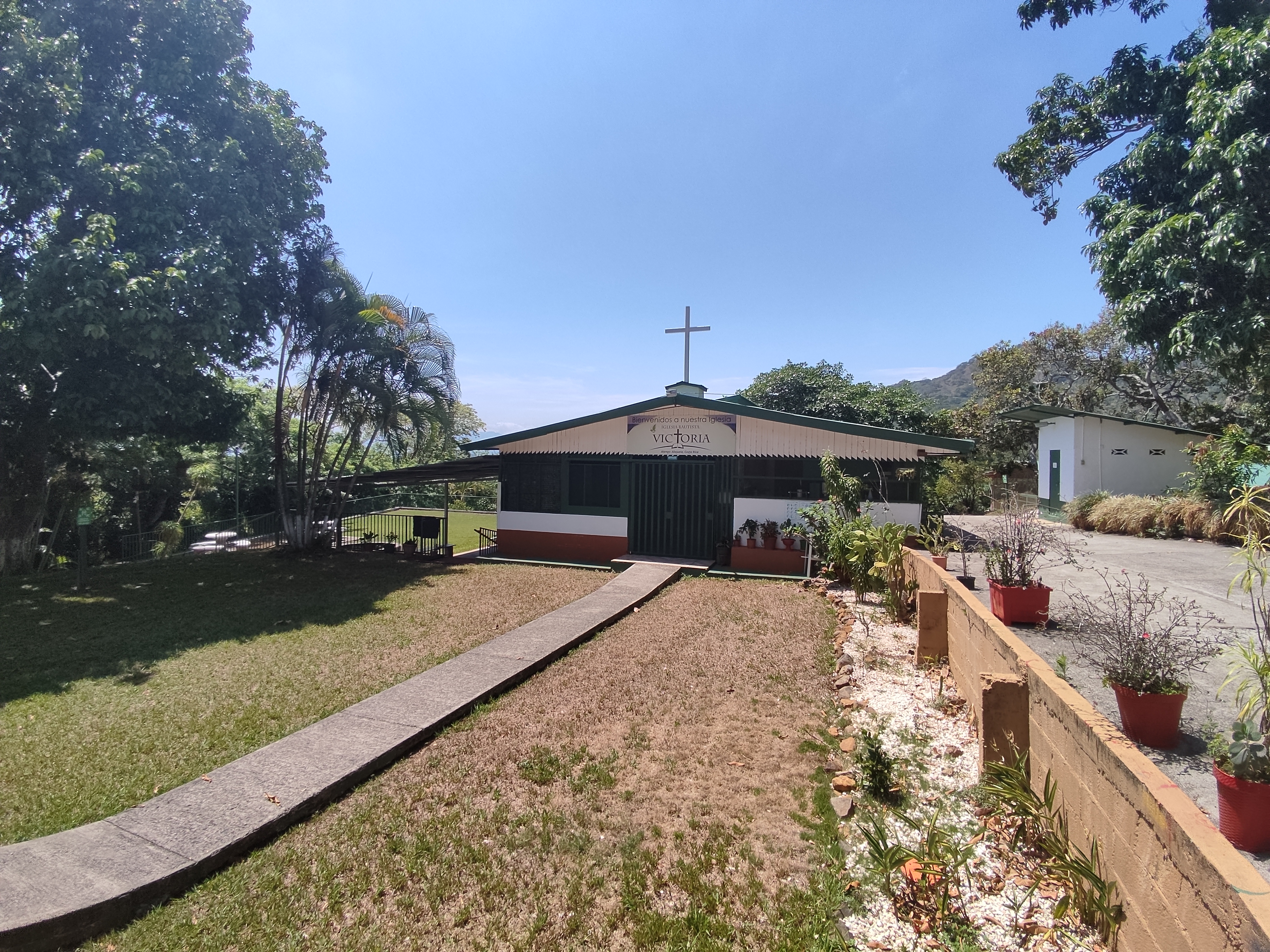 4 bed Single Family Homes For Sale in Atenas, Alajuela - thumb 8