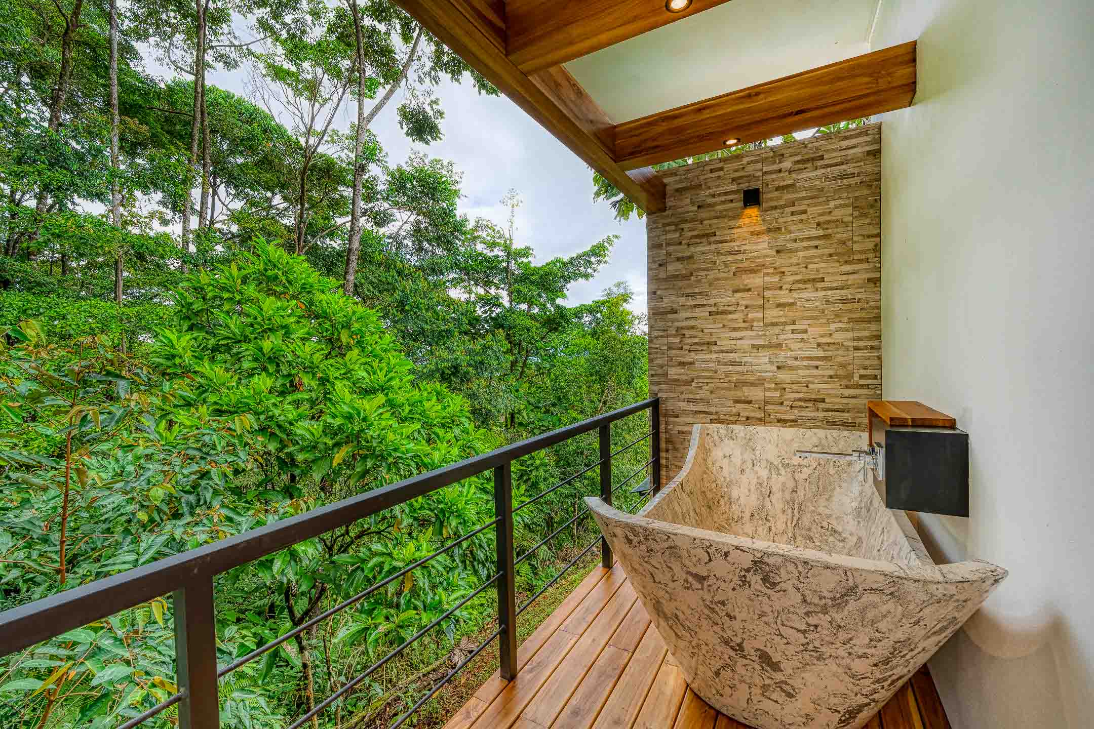 3 bed Single Family Homes For Sale in Dominical, Puntarenas - thumb 28