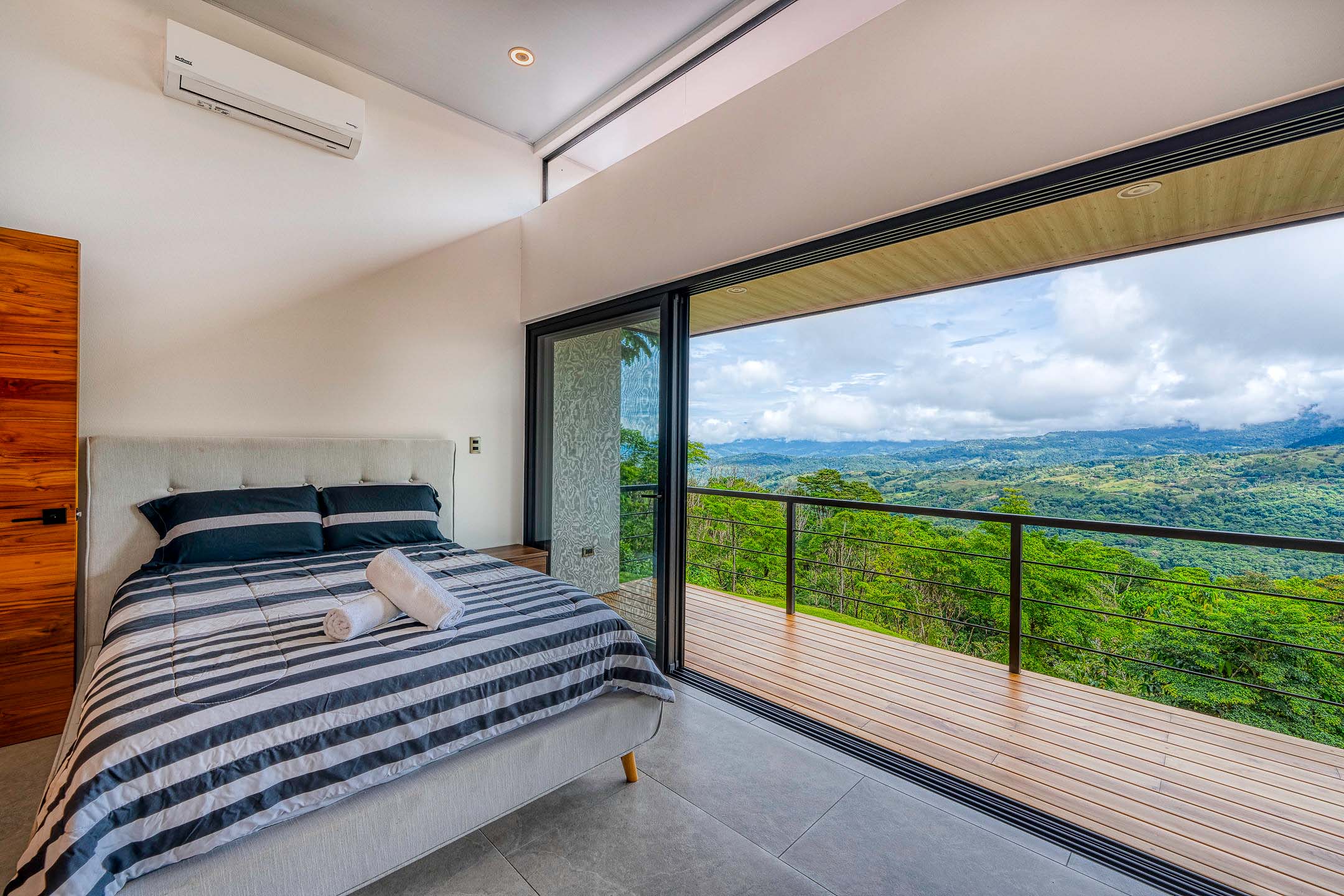 3 bed Single Family Homes For Sale in Dominical, Puntarenas - thumb 29