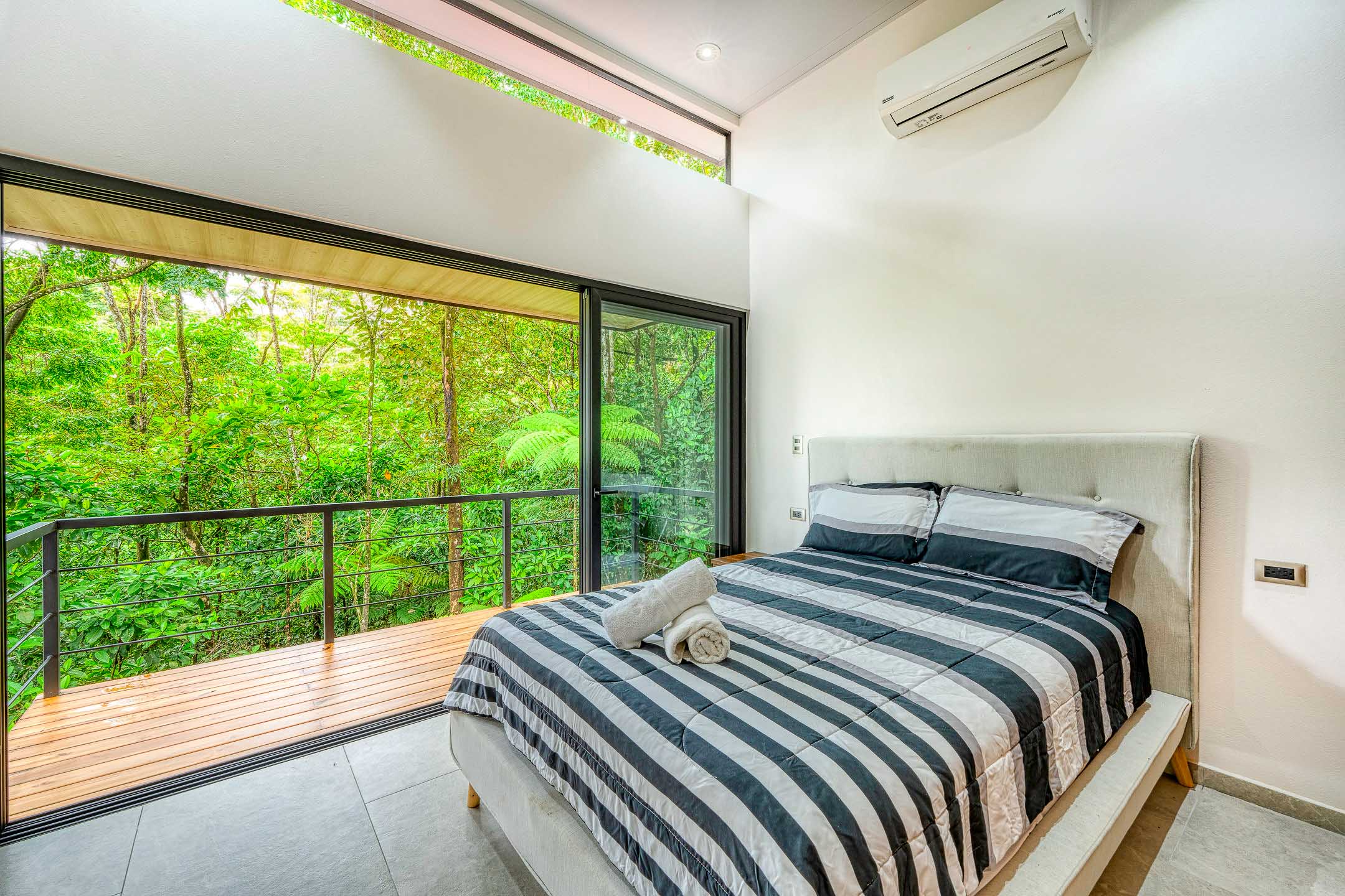 3 bed Single Family Homes For Sale in Dominical, Puntarenas - thumb 26