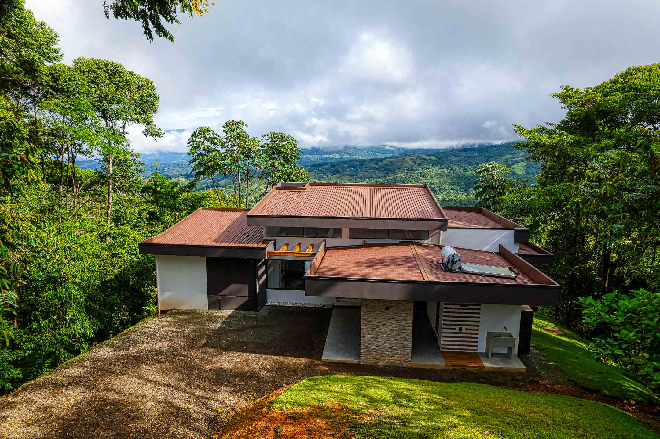 3 bed Single Family Homes For Sale in Dominical, Puntarenas - thumb 6