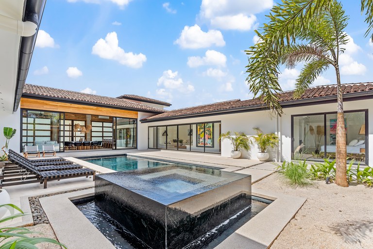 8 bed Single Family Homes For Sale in Hacienda Pinilla, Guanacaste - thumb 9