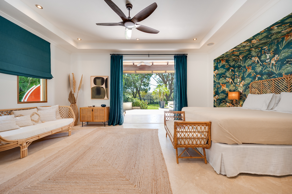 4 bed Single Family Homes For Sale in Playa Conchal, Guanacaste - thumb 11