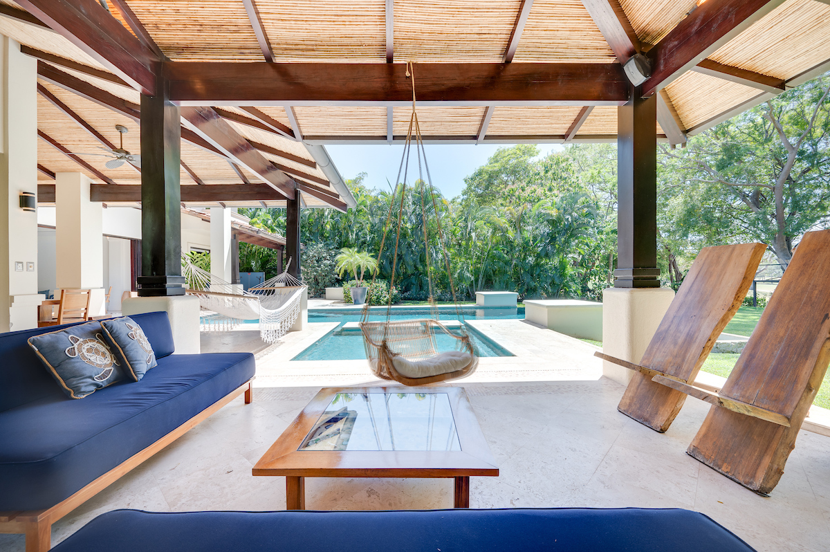 4 bed Single Family Homes For Sale in Playa Conchal, Guanacaste - thumb 8