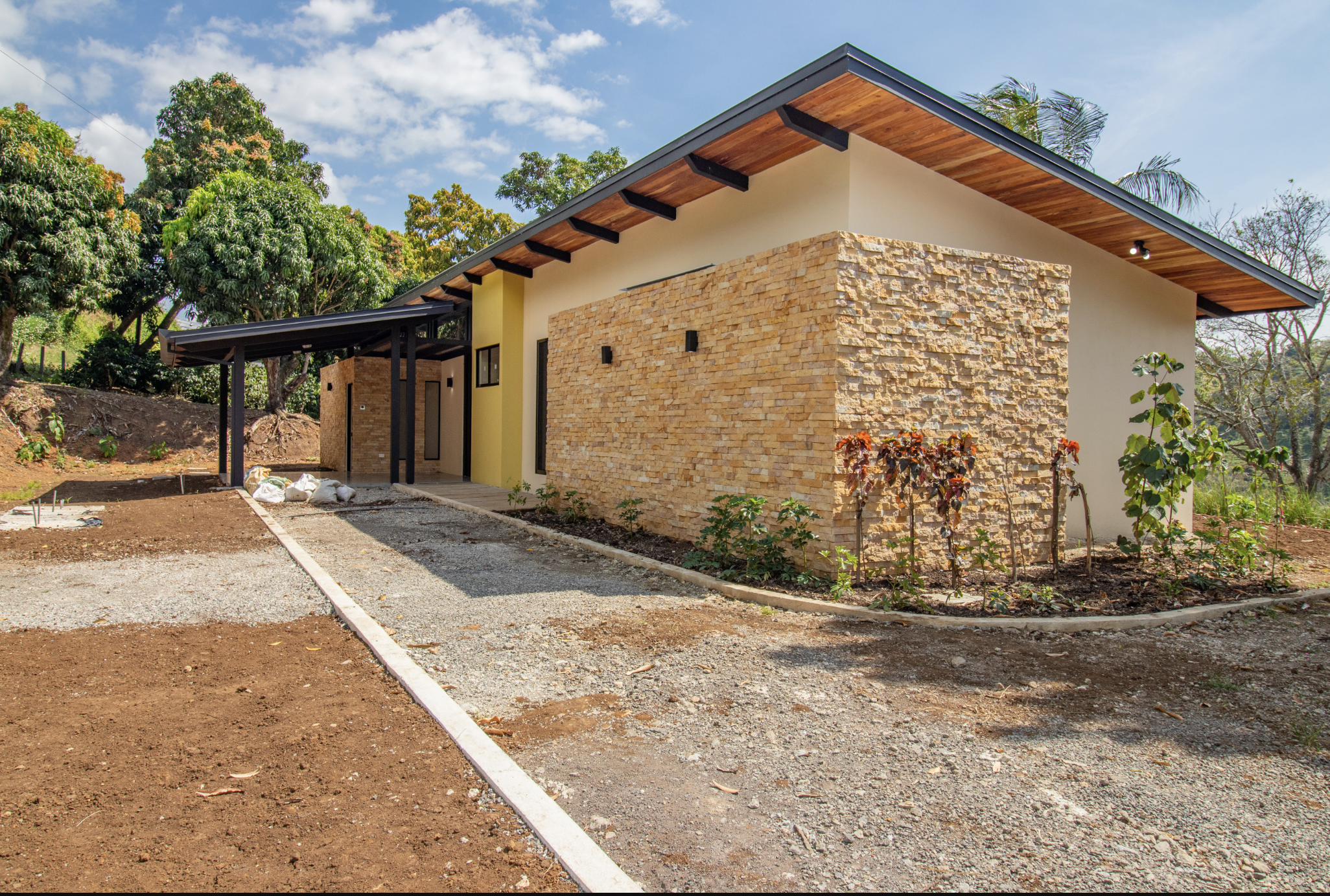 2 bed Single Family Homes For Sale in Atenas, Alajuela - thumb 8