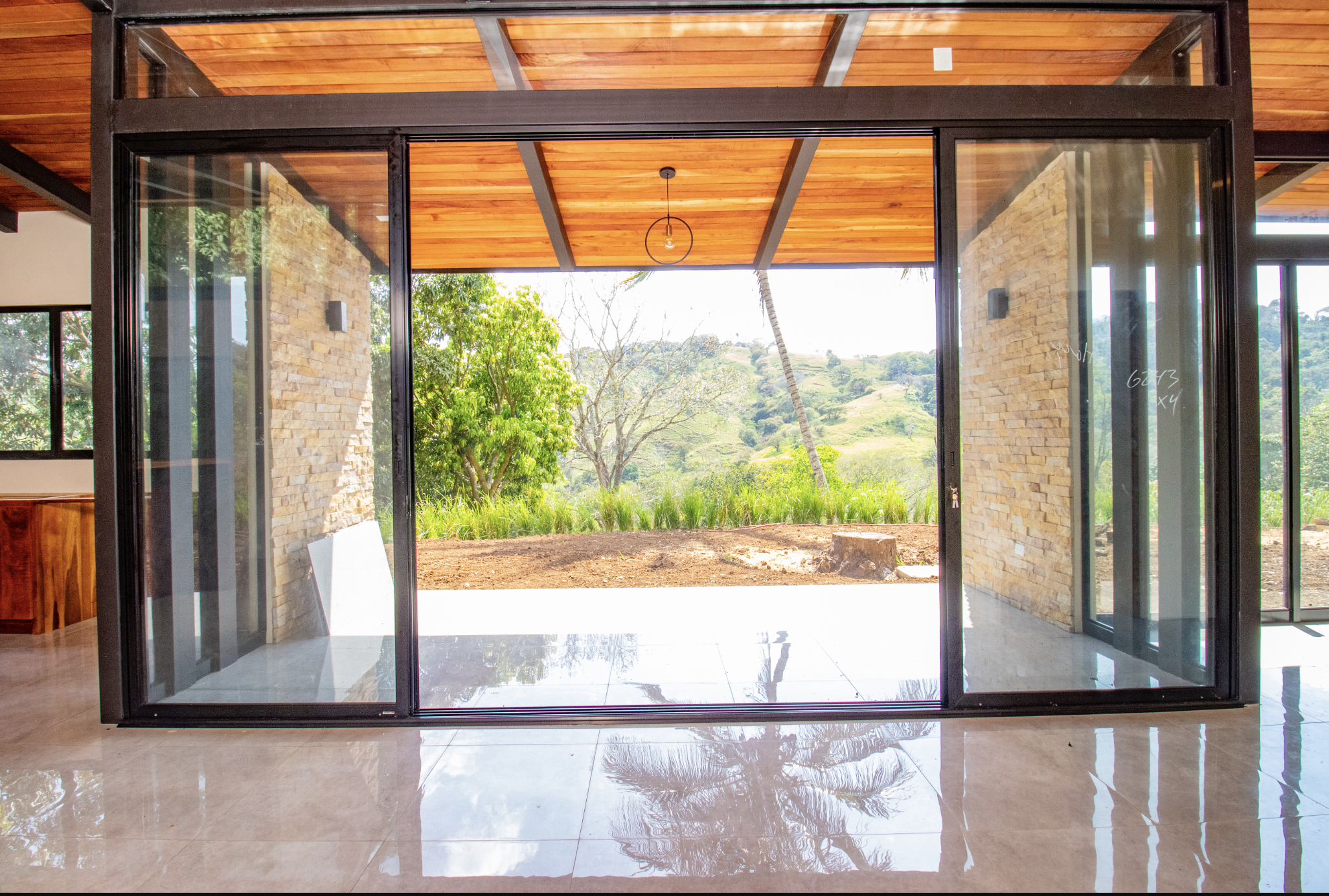 2 bed Single Family Homes For Sale in Atenas, Alajuela - thumb 3