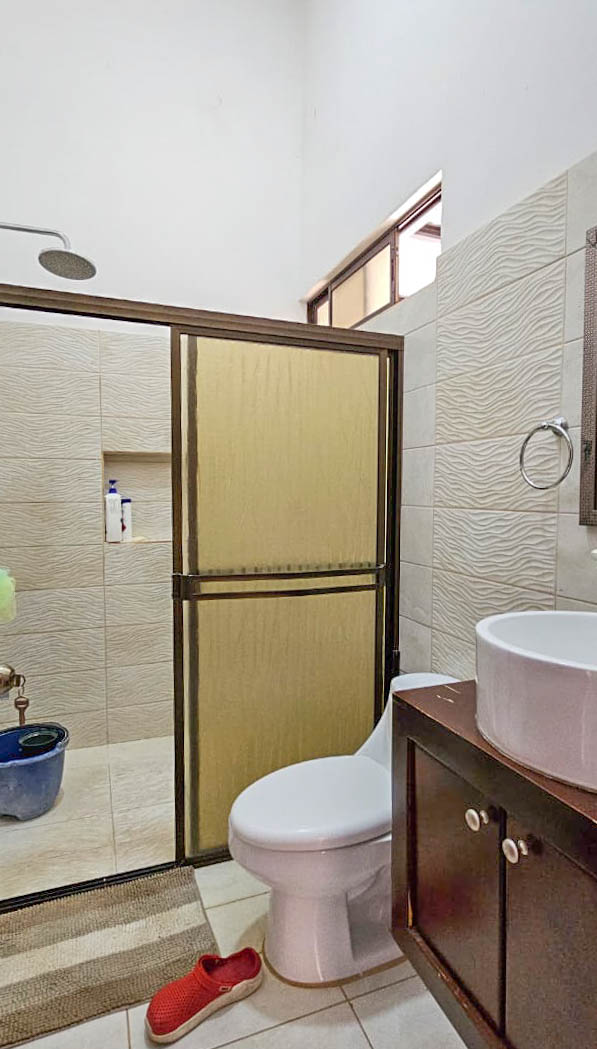 4 bed Single Family Homes For Sale in Nicoya Peninsula, Guanacaste - thumb 17