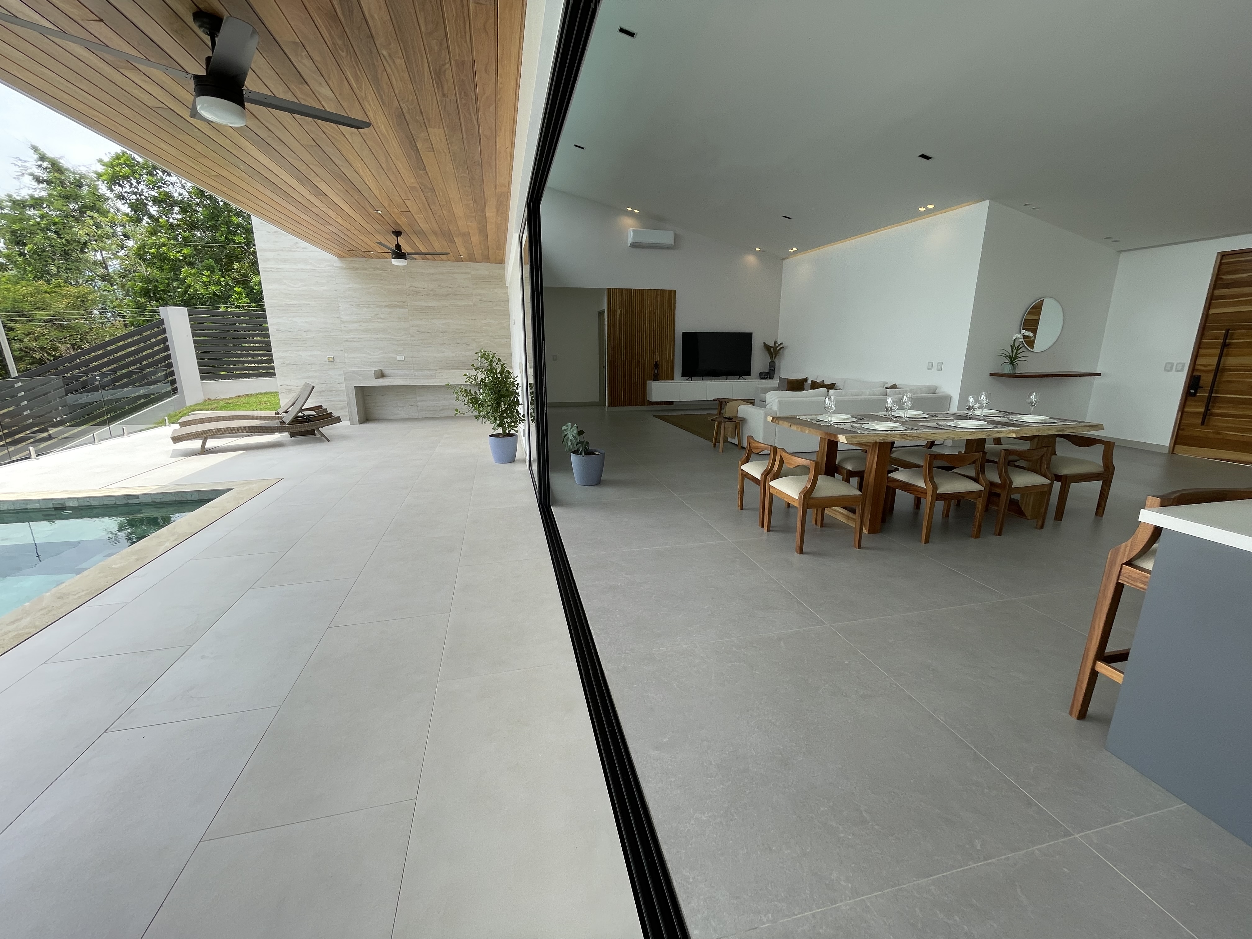 4 bed Single Family Homes For Sale in Uvita, Puntarenas - thumb 8