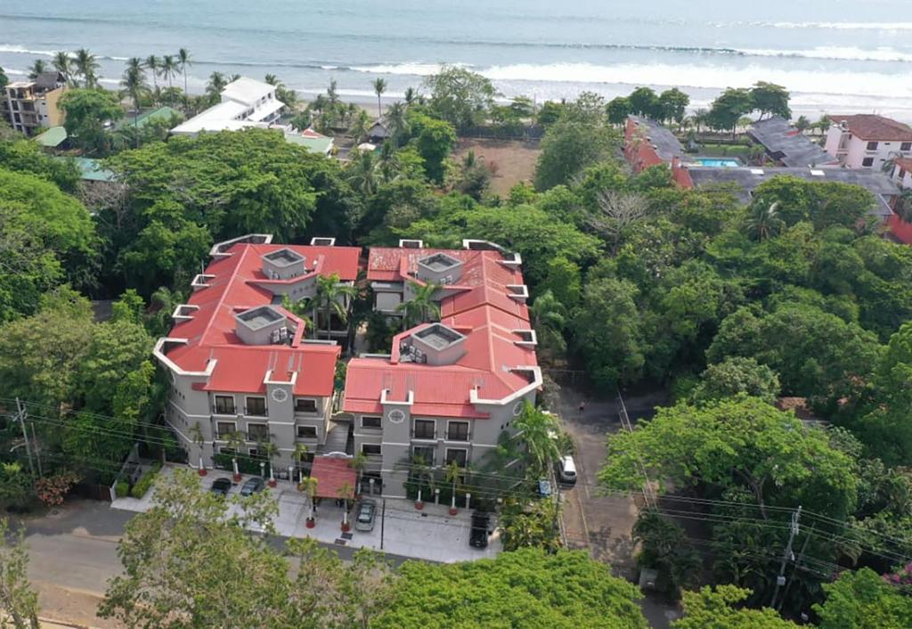 2 bed Condo For Sale in Jaco, Puntarenas - thumb 23