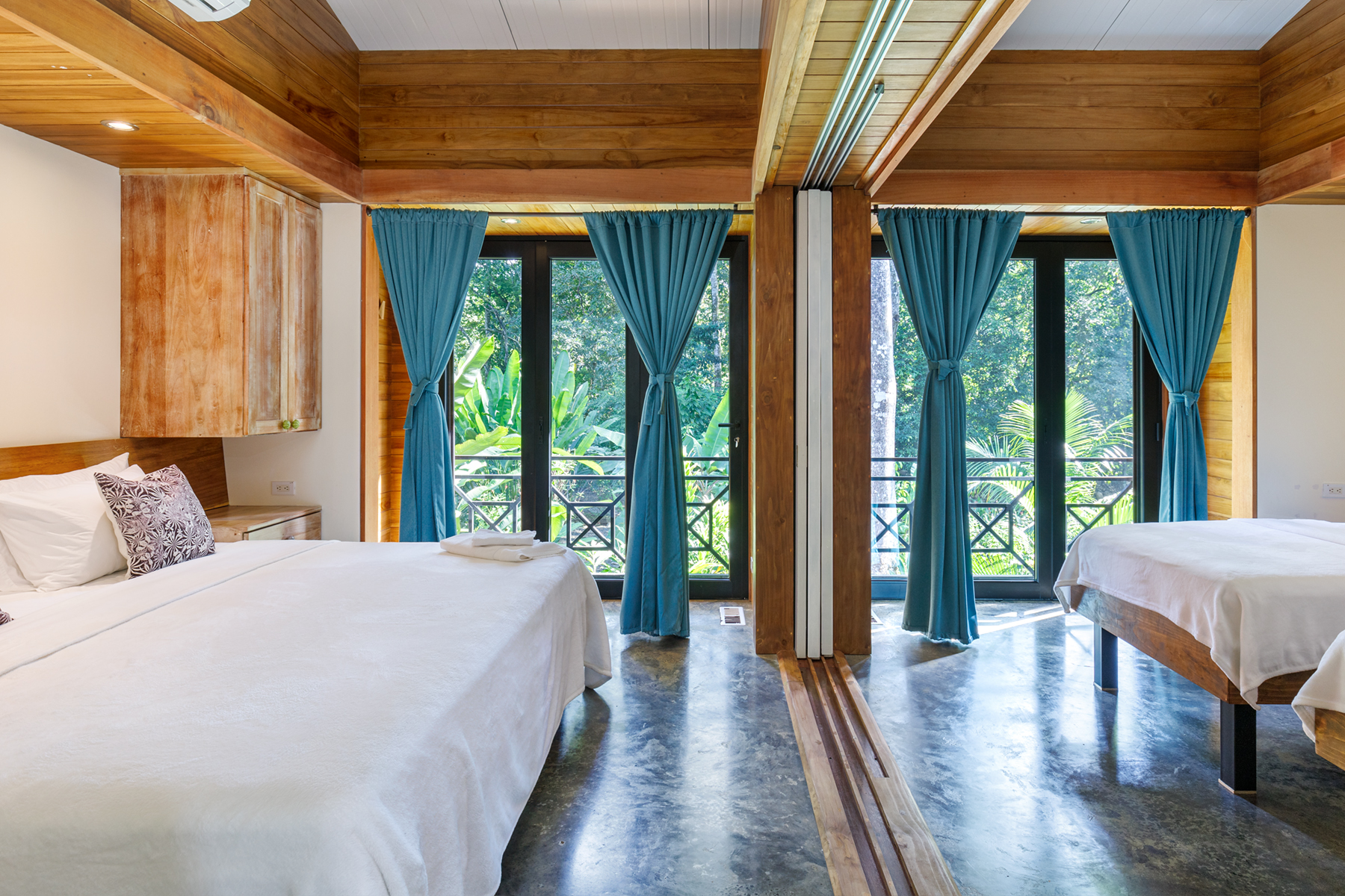 8 bed Hotel / Leisure For Sale in Ojochal, Puntarenas - thumb 15