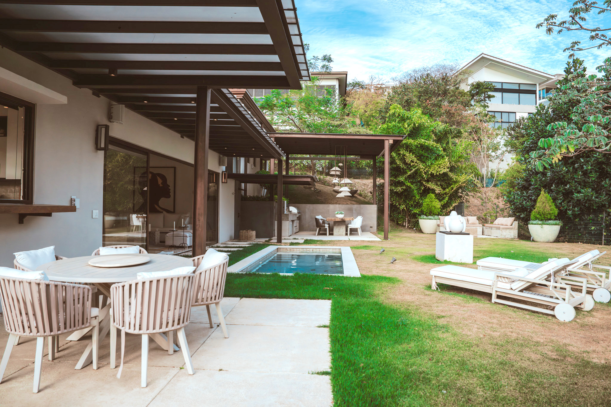 4 bed Single Family Homes For Sale in Santa Ana, San Jose - thumb 3