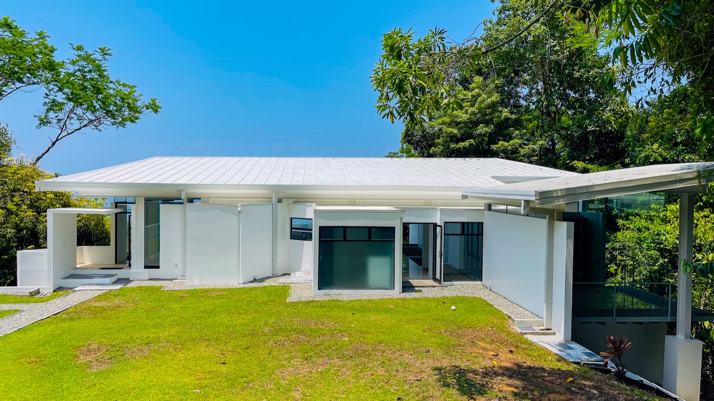 4 bed Single Family Homes For Sale in Uvita, Puntarenas - thumb 6