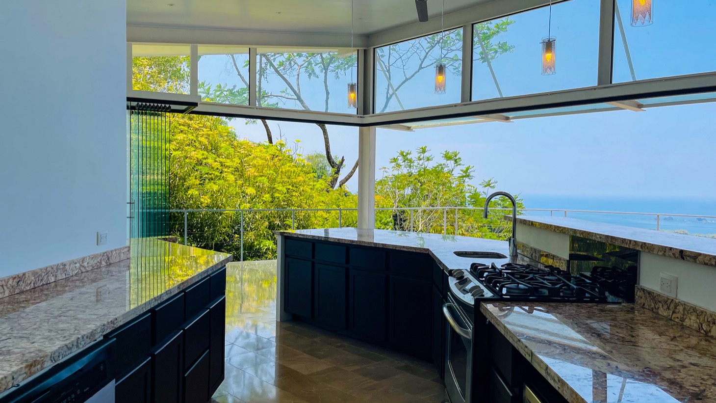 4 bed Single Family Homes For Sale in Uvita, Puntarenas - thumb 14