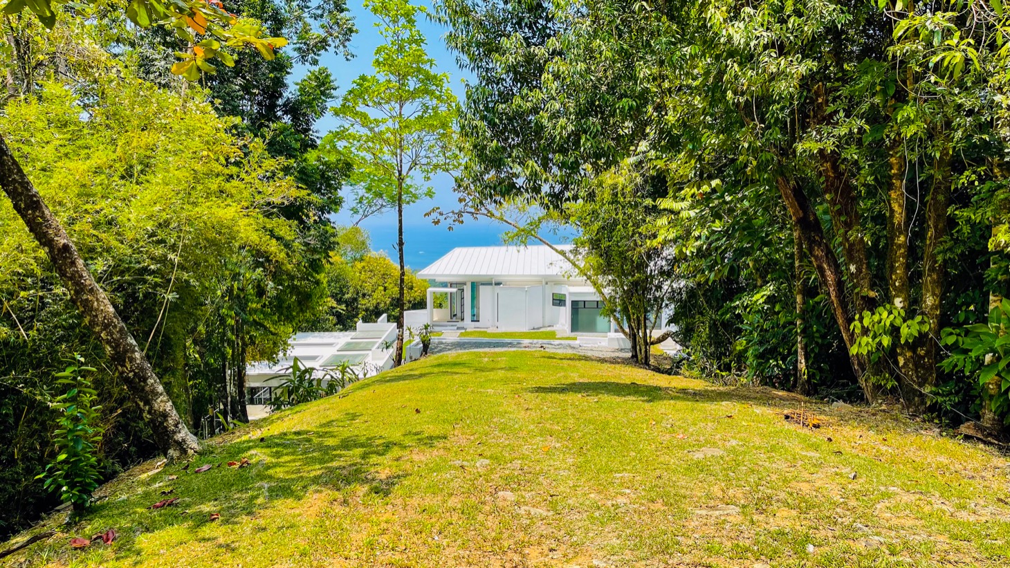 4 bed Single Family Homes For Sale in Uvita, Puntarenas - thumb 4