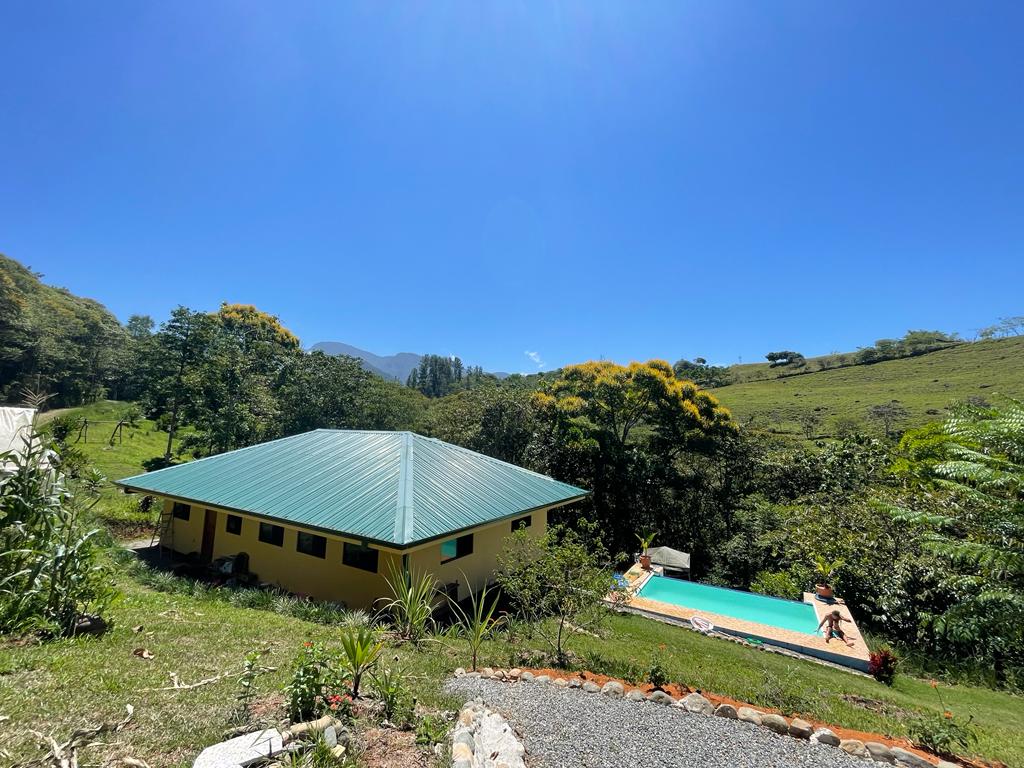 2 bed Single Family Homes For Sale in Perez Zeledon, San Jose - thumb 1