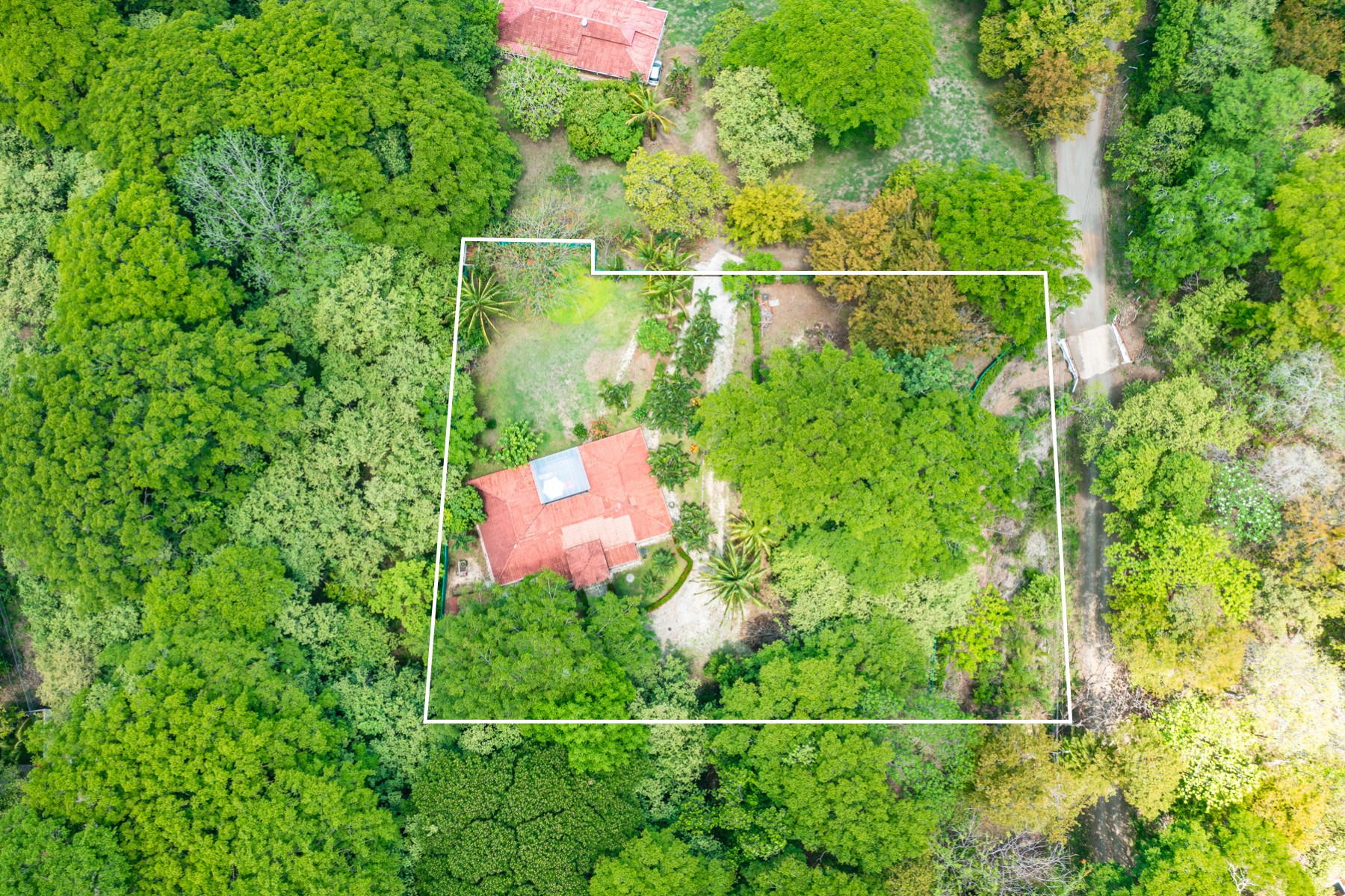 3 bed Single Family Homes For Sale in Junquillal, Guanacaste - thumb 4