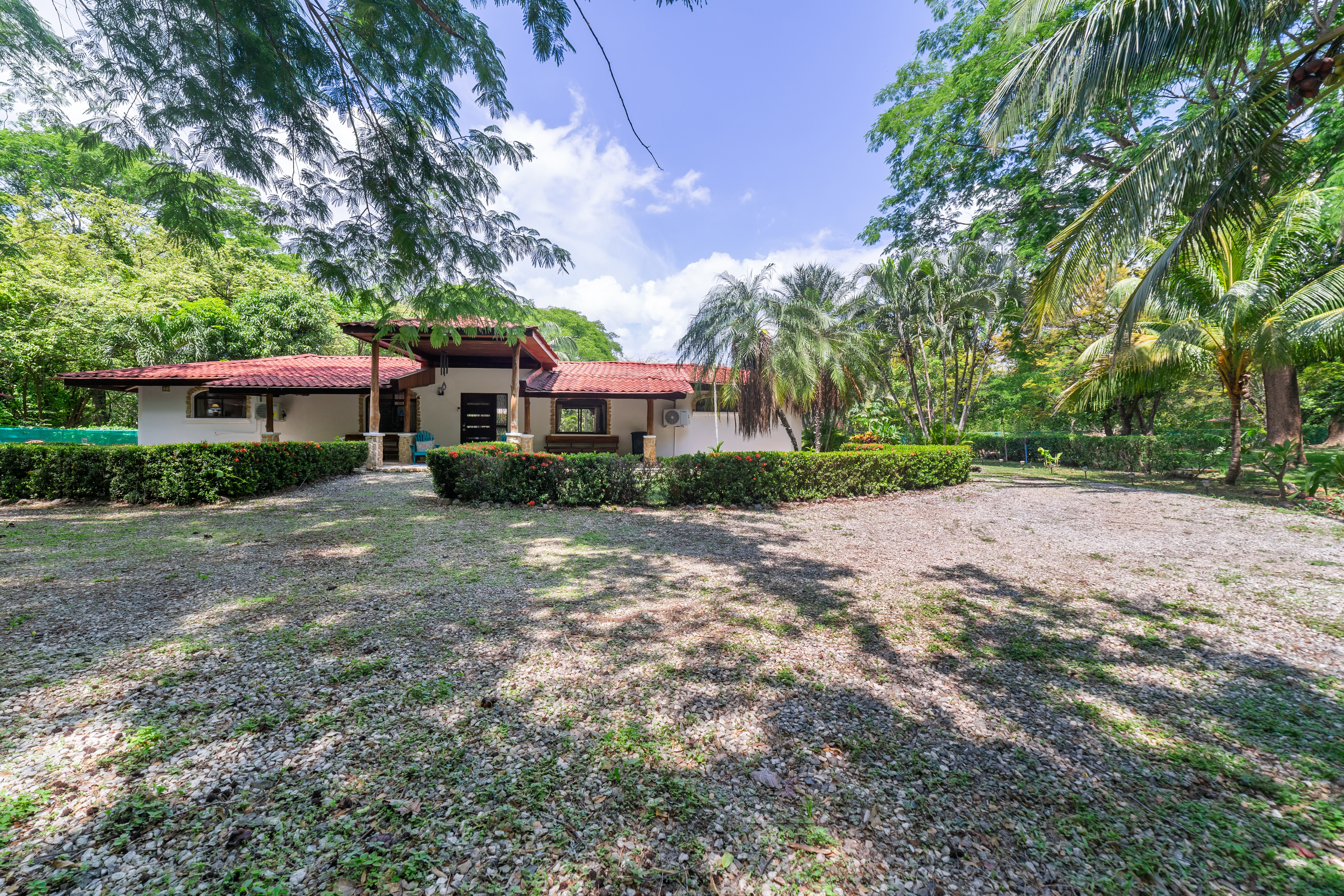 3 bed Single Family Homes For Sale in Junquillal, Guanacaste - thumb 5