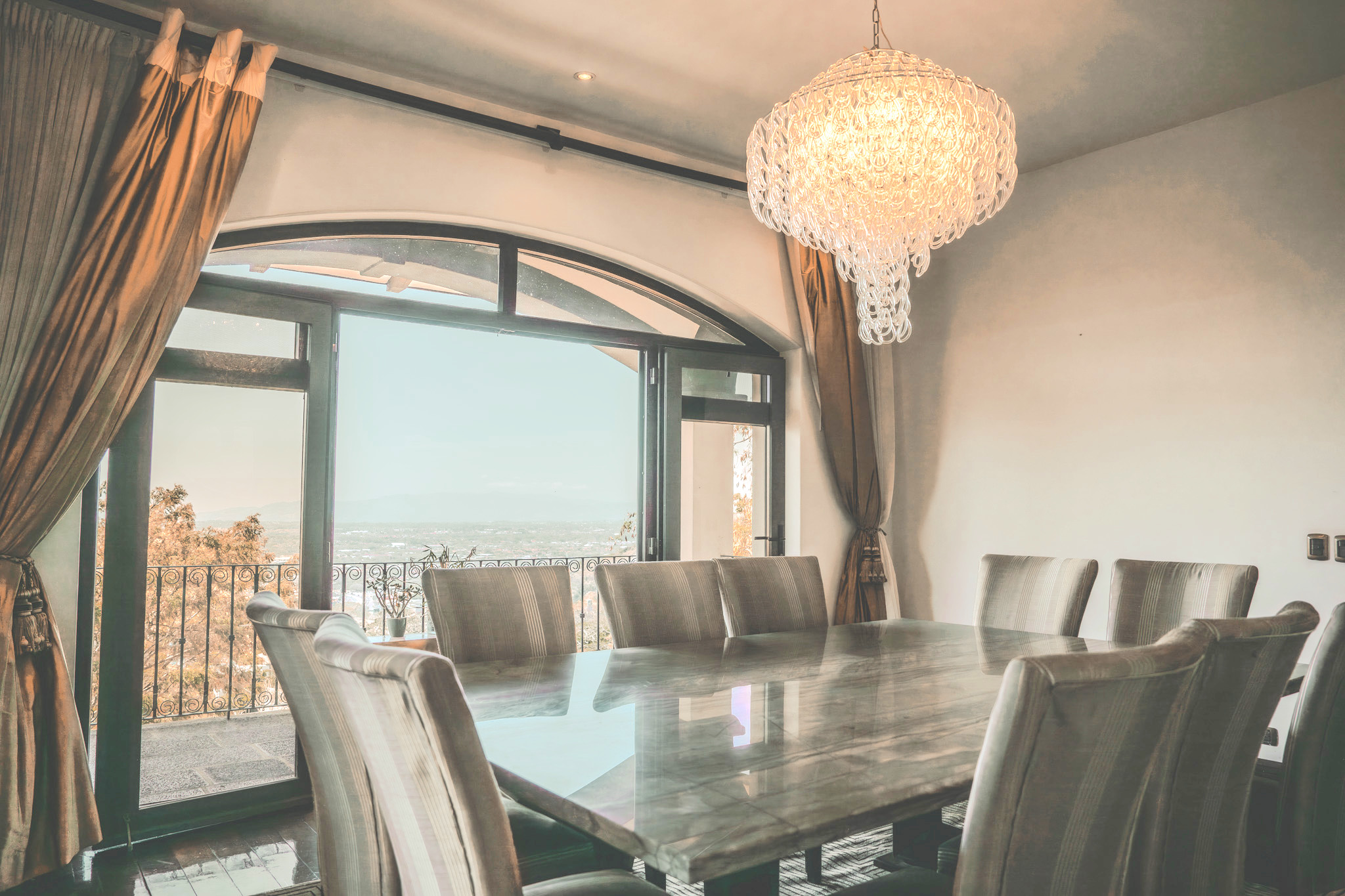 4 bed Single Family Homes For Sale in Santa Ana, San Jose - thumb 14