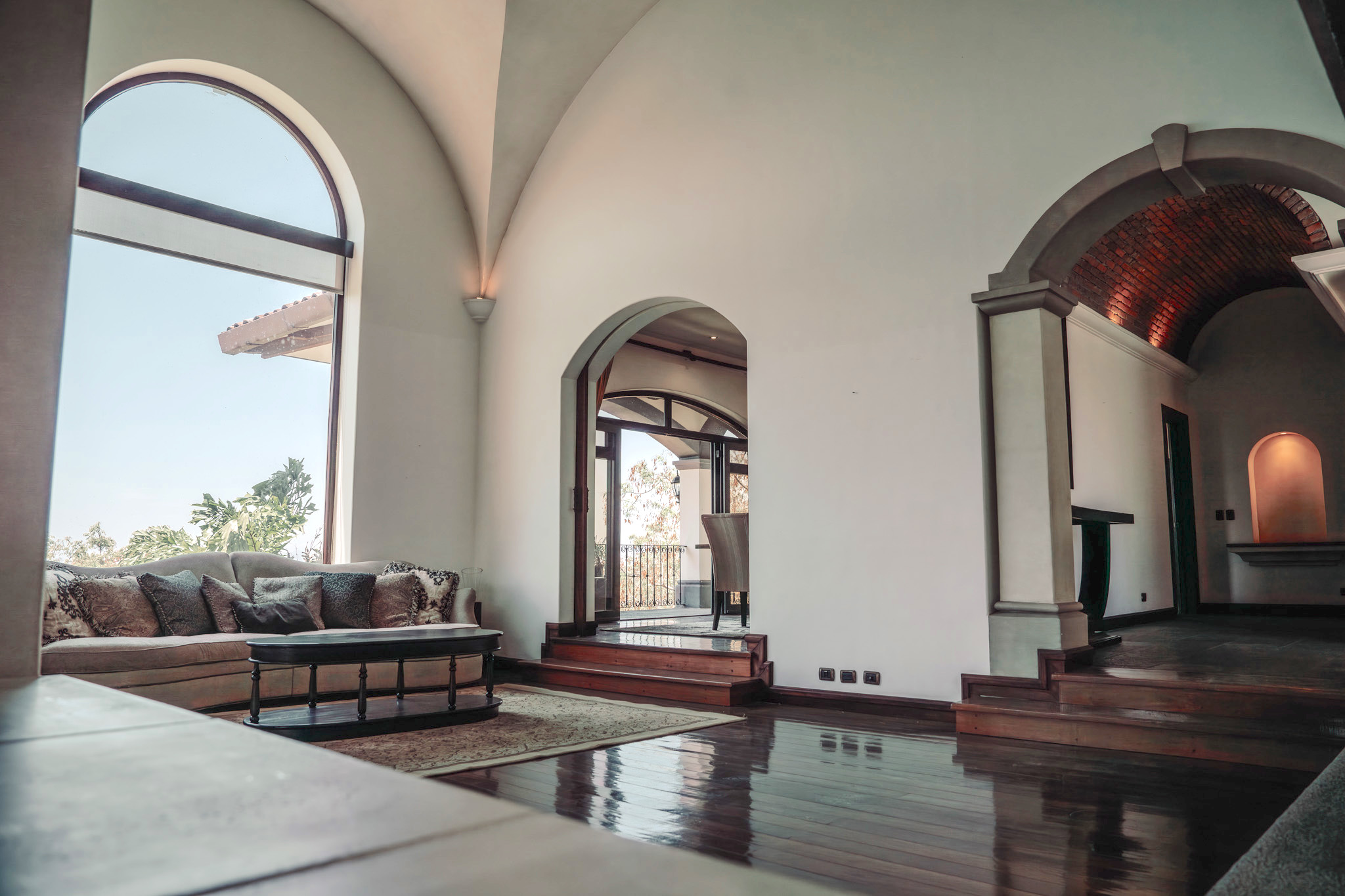 4 bed Single Family Homes For Sale in Santa Ana, San Jose - thumb 6