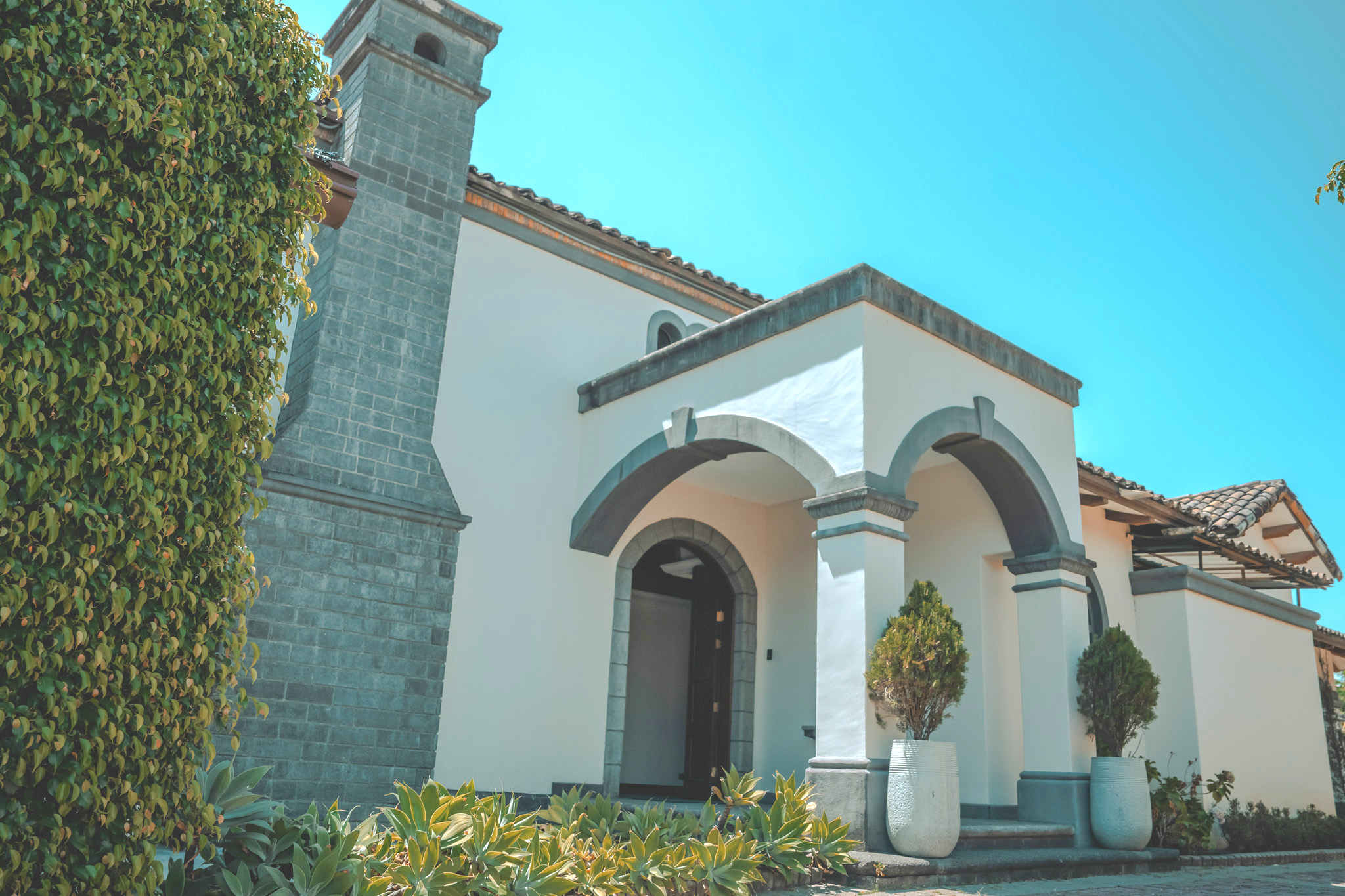 4 bed Single Family Homes For Sale in Santa Ana, San Jose - thumb 1