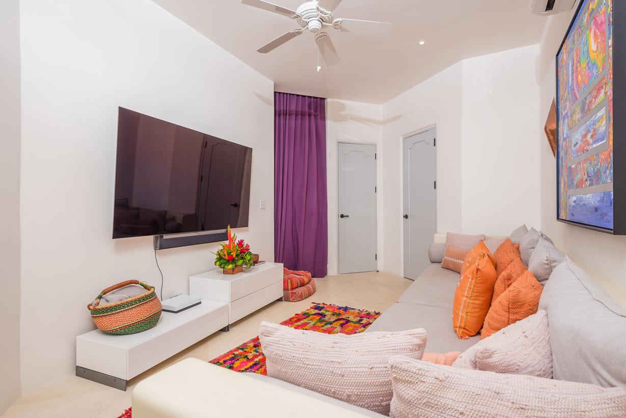 5 bed Single Family Homes For Sale in Playa Potrero, Guanacaste - thumb 21