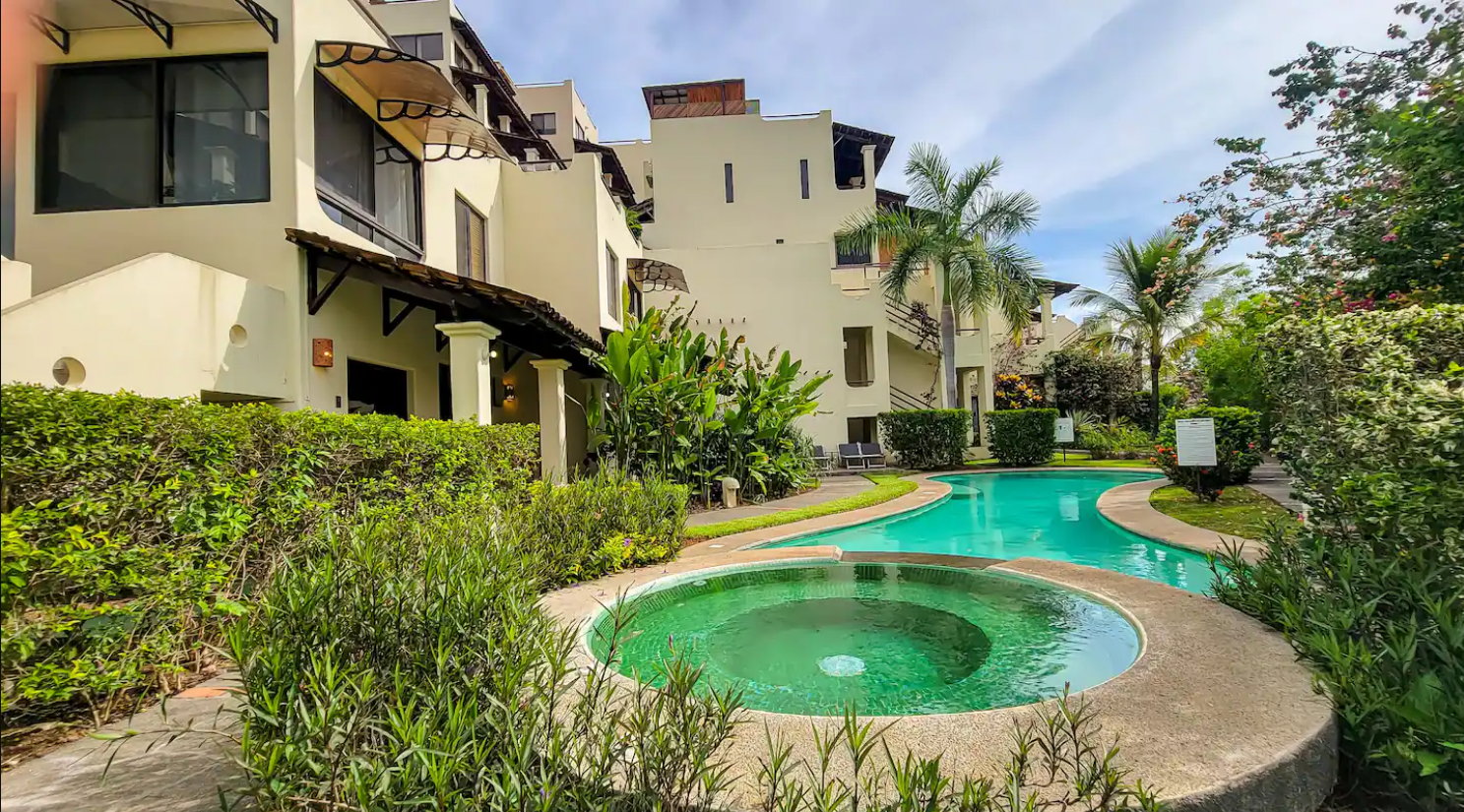 2 bed Condo For Sale in Playas Del Coco, Guanacaste - thumb 1