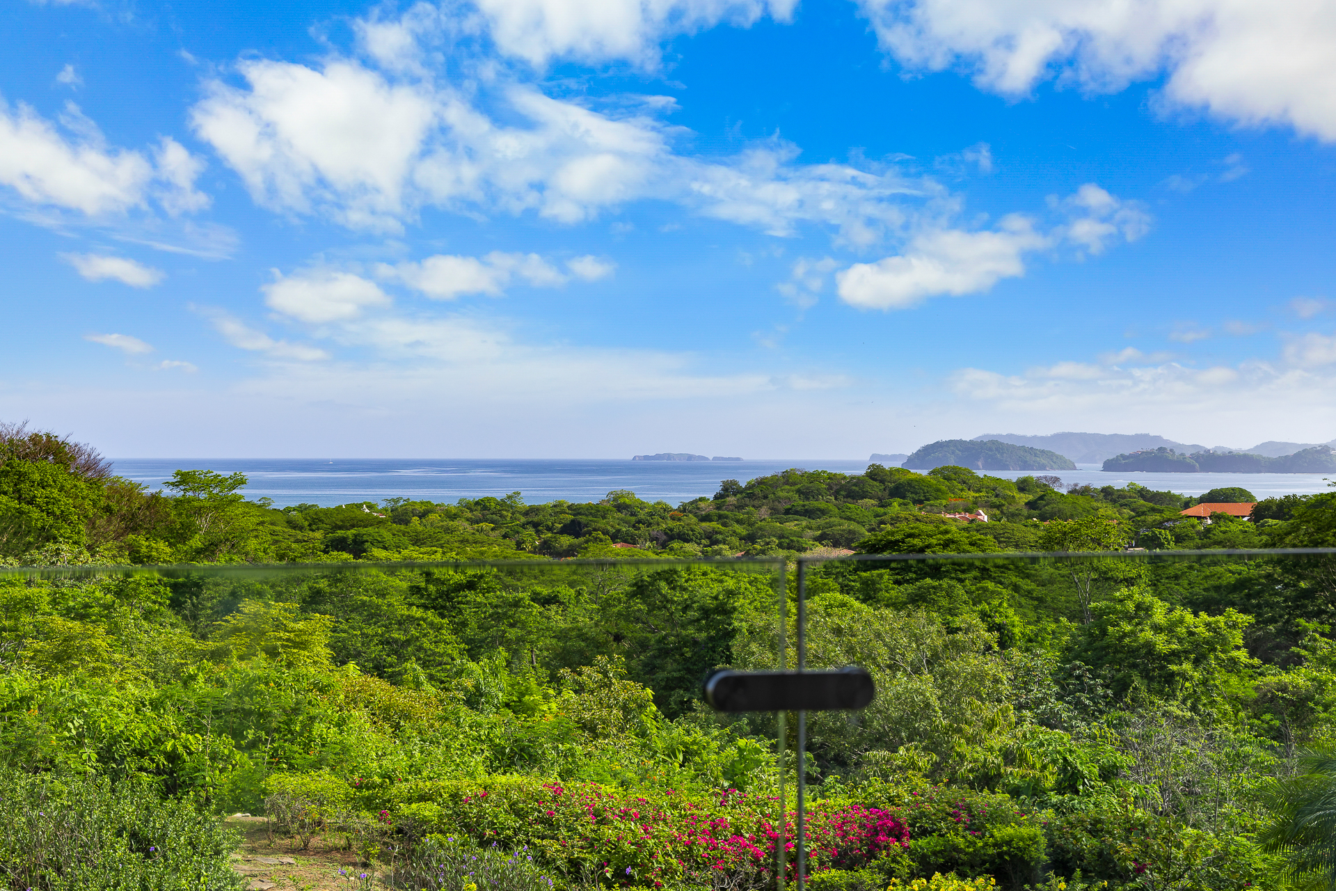 3 bed Single Family Homes For Sale in Playa Conchal, Guanacaste - thumb 28
