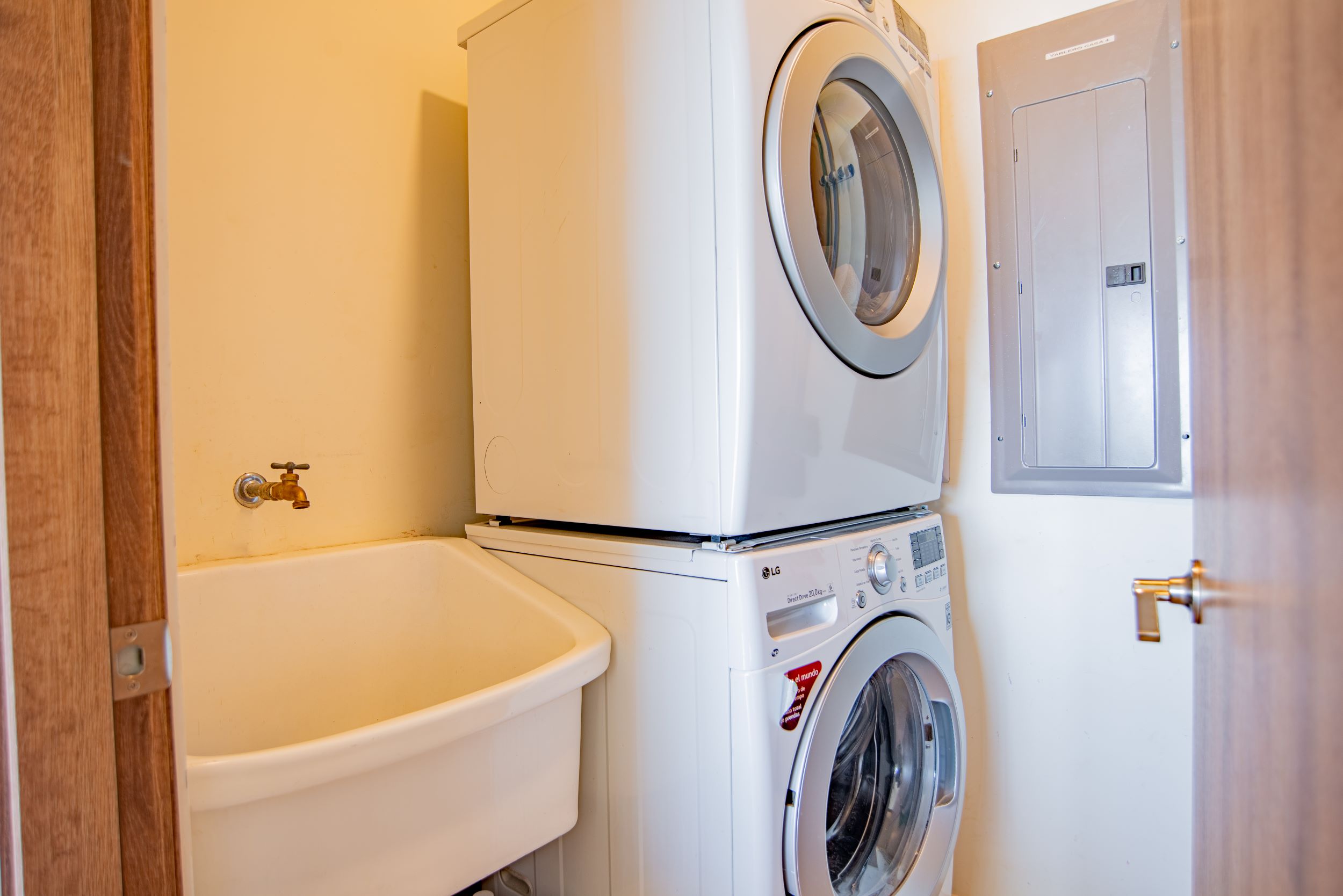 3 bed Single Family Homes For Sale in Playa Conchal, Guanacaste - thumb 24