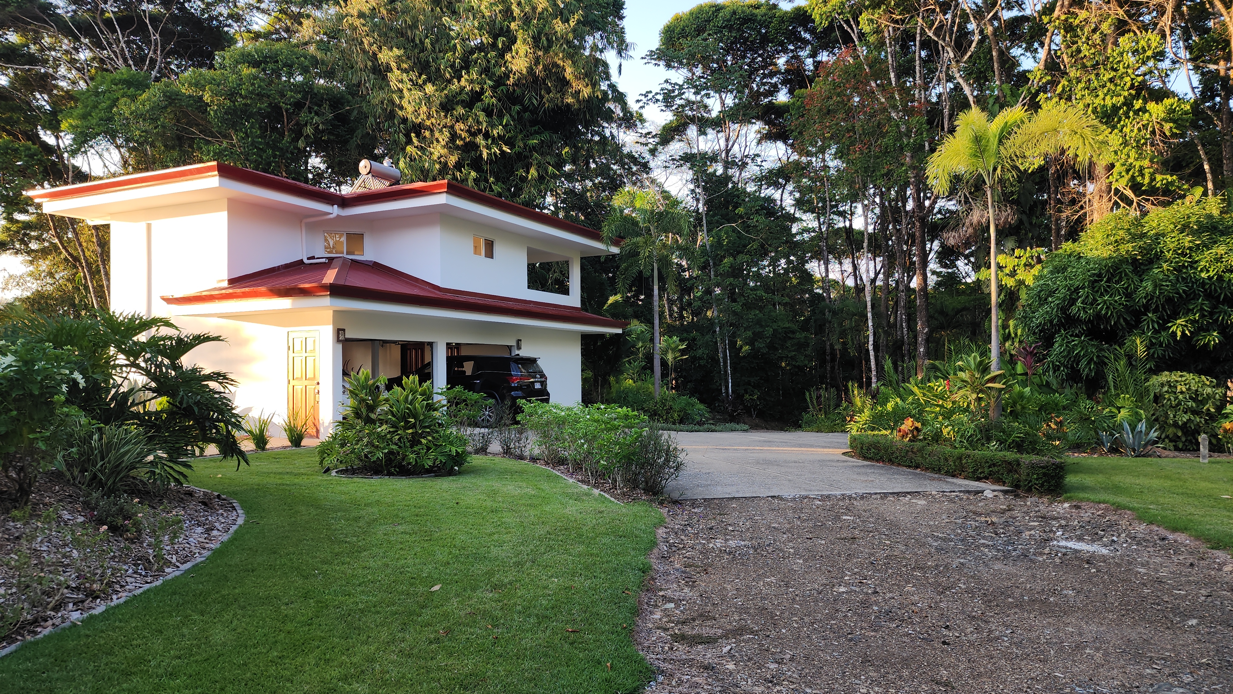 5 bed Single Family Homes For Sale in Dominical, Puntarenas - thumb 6
